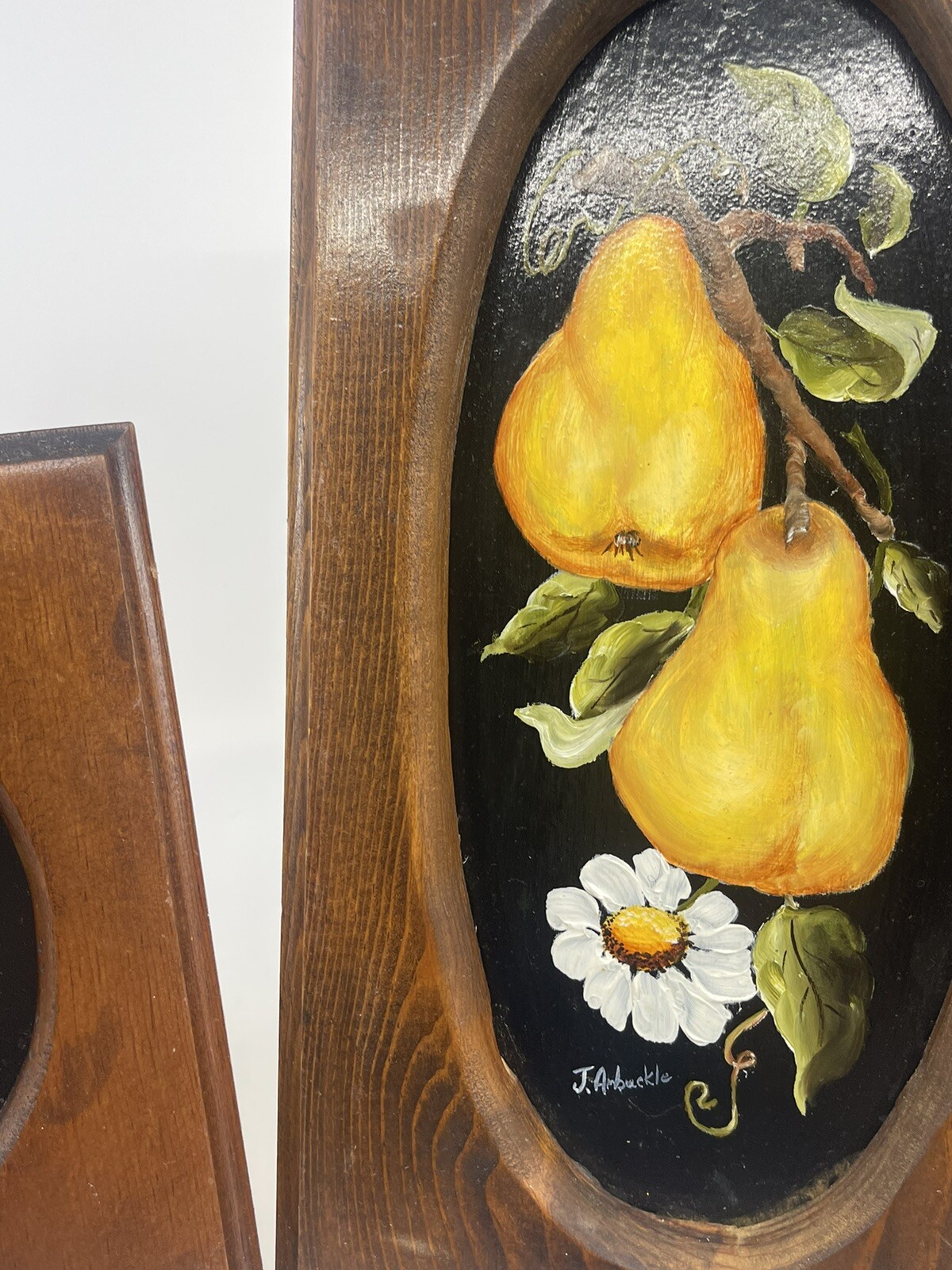 VTG Still Life Hand painted Pears Apples Daisy Hand Carved Frames Miniatures