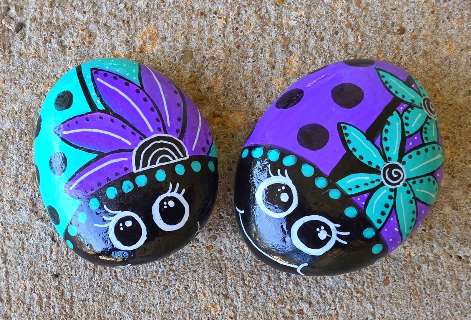 Hand Painted ladybug river Rock original paper weight Painting Art Gift