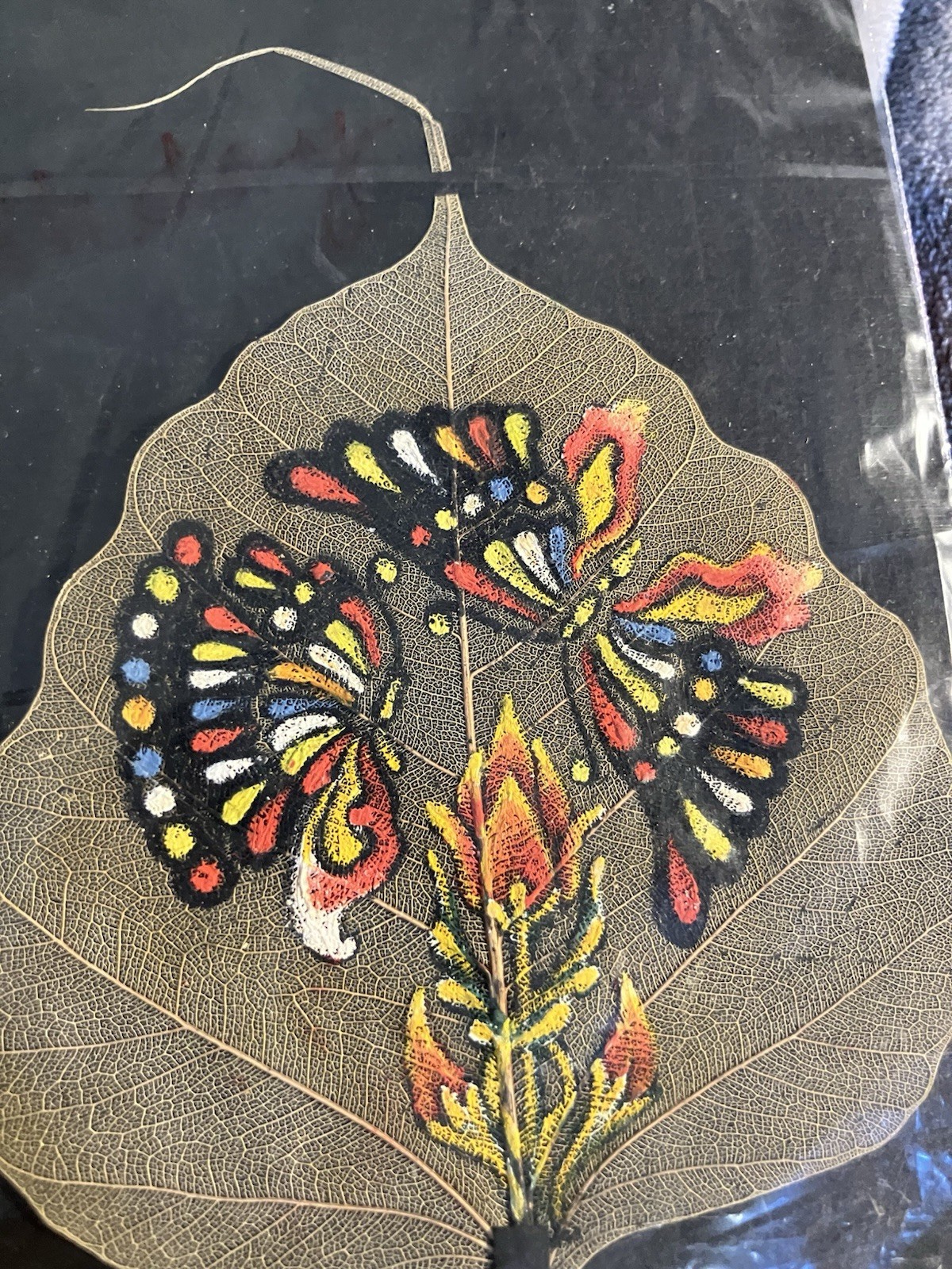 HAND PAINTED LEAF ART – Butterfly Painted On A Peepal Leaf