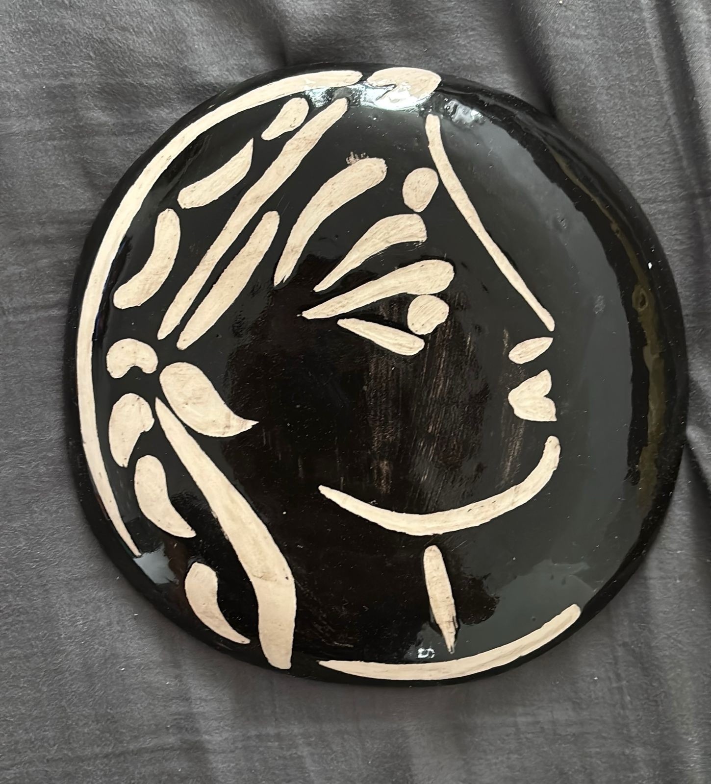 Pablo Picasso – Madoura edition ceramic plate ‘Jacqueline’s profile’