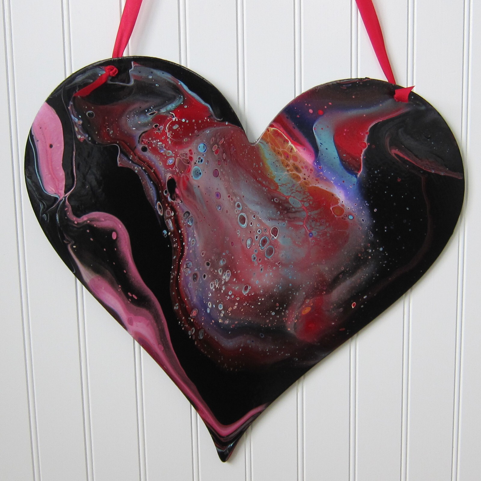 Valentine Wood Heart Decoration Fluid Art Abstract Painting Black Red Pink
