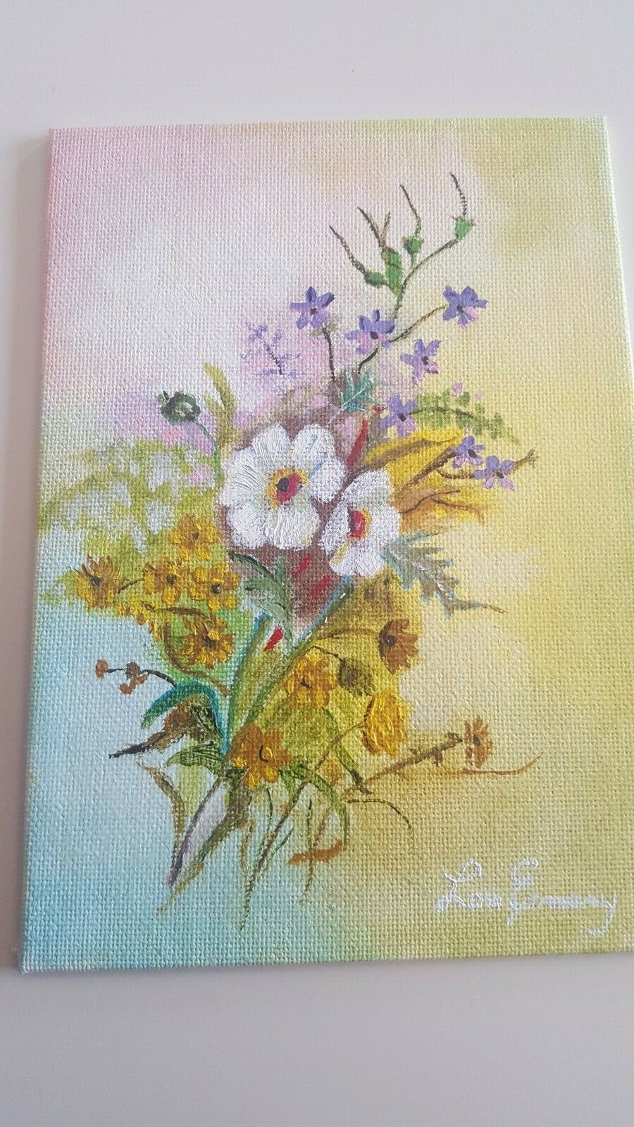 CANVAS PANEL OIL PAINTING PICTURE/HANGING/PLAQUE FLOWERS/ YELLOW BACKGROUND