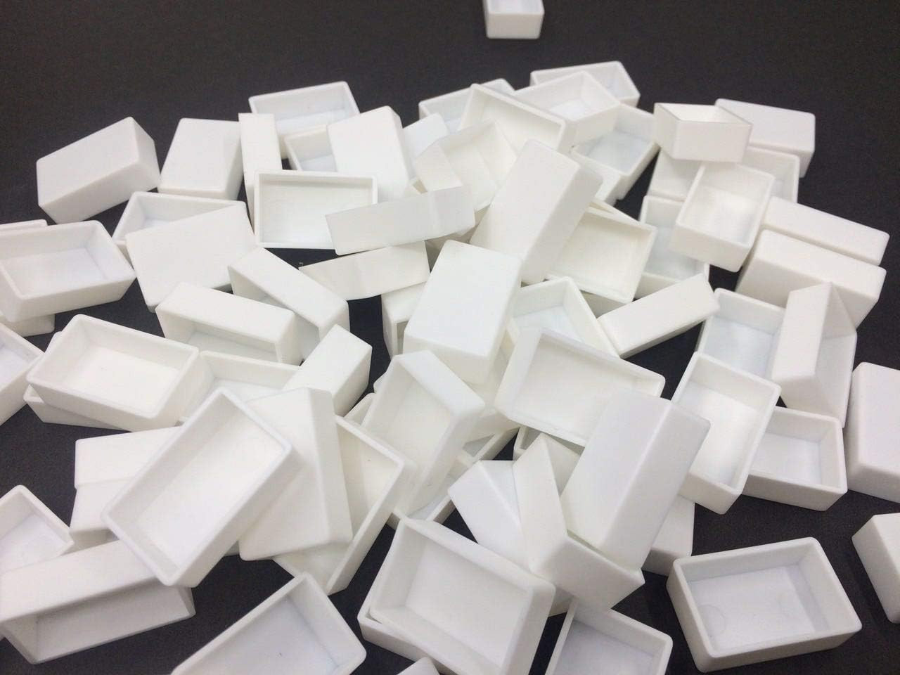 White Plastic Empty Watercolor Paint Pans_48pcs Full Pans