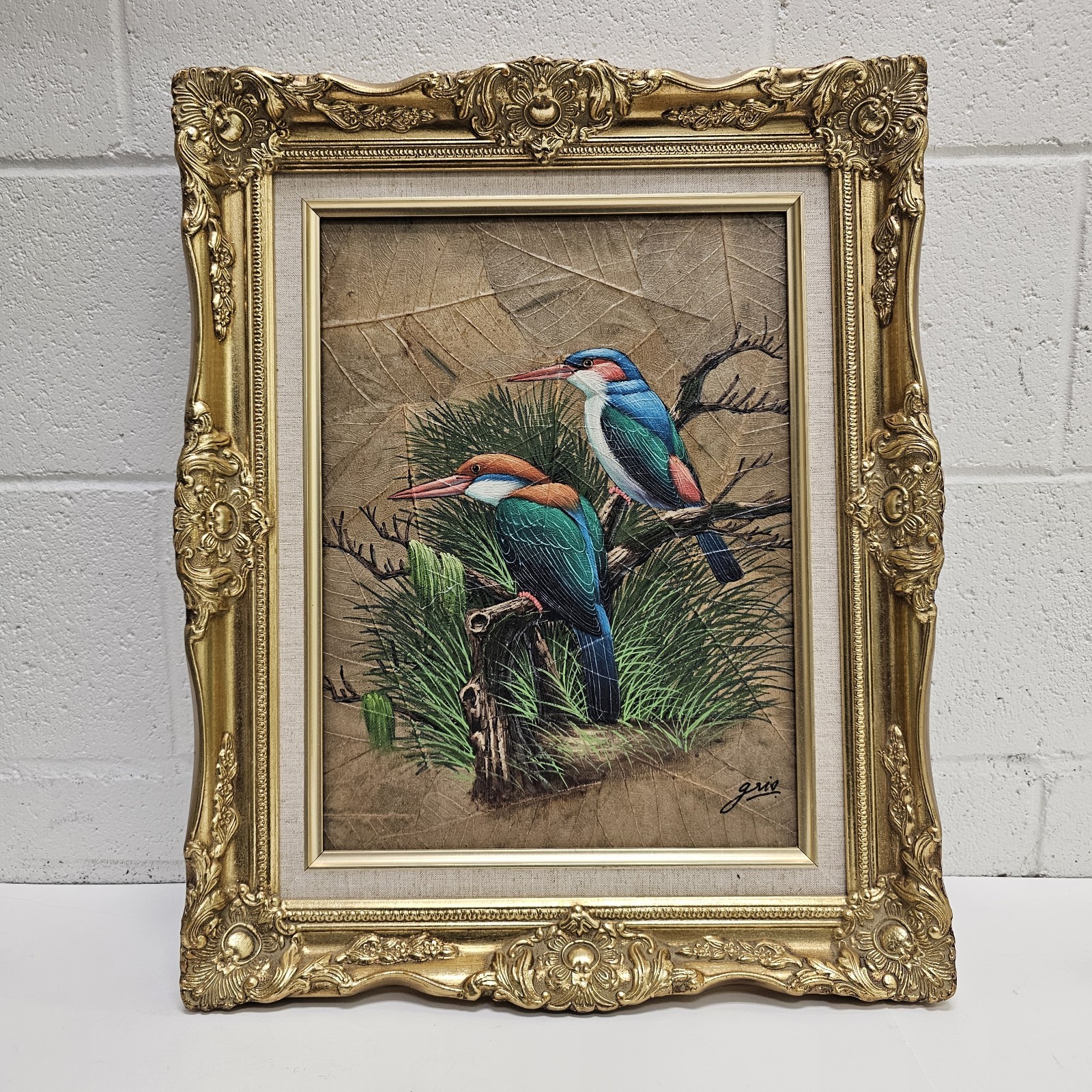 Birds Painted on a Tobacco Leaf signed by GRIS.