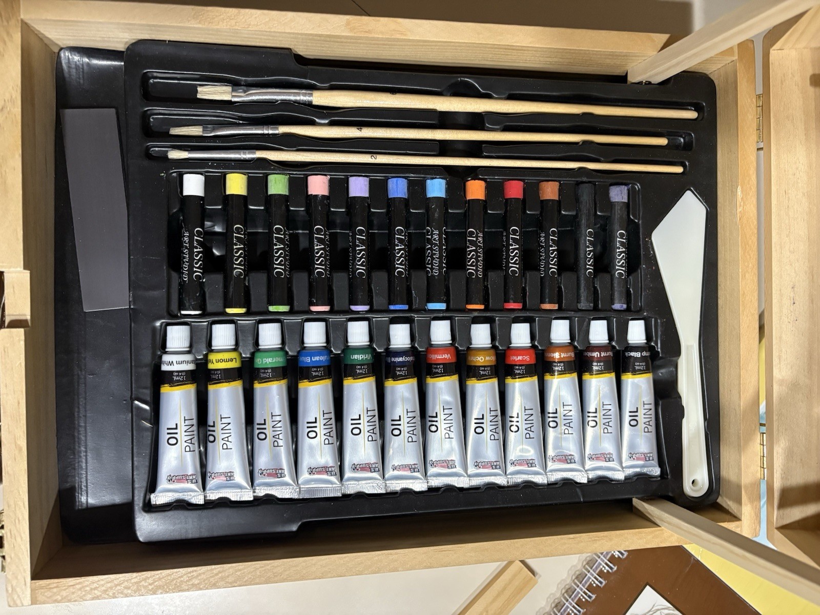 Complete 95-Piece Art Set with Portable Easel – Unleash Your Creativity Anywhere