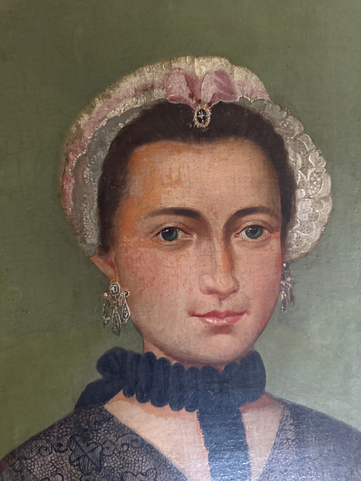 Portrait of a Lady American Oil on Canvas Unsigned 25 in x 20 in REDUCED