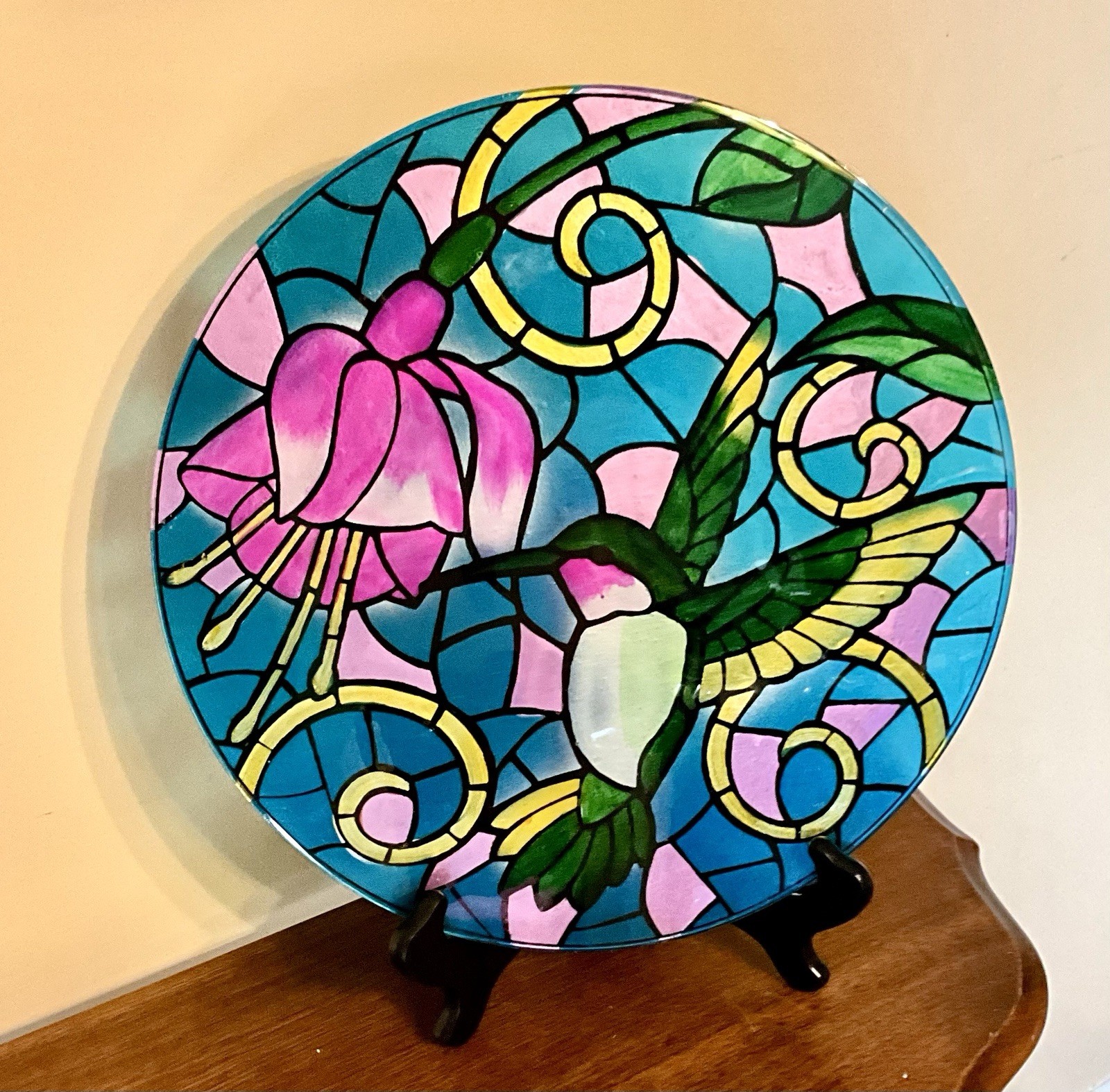 HUMMINGBIRD with Fuchsia Flower Reverse Painted Art Glass Plate 14”