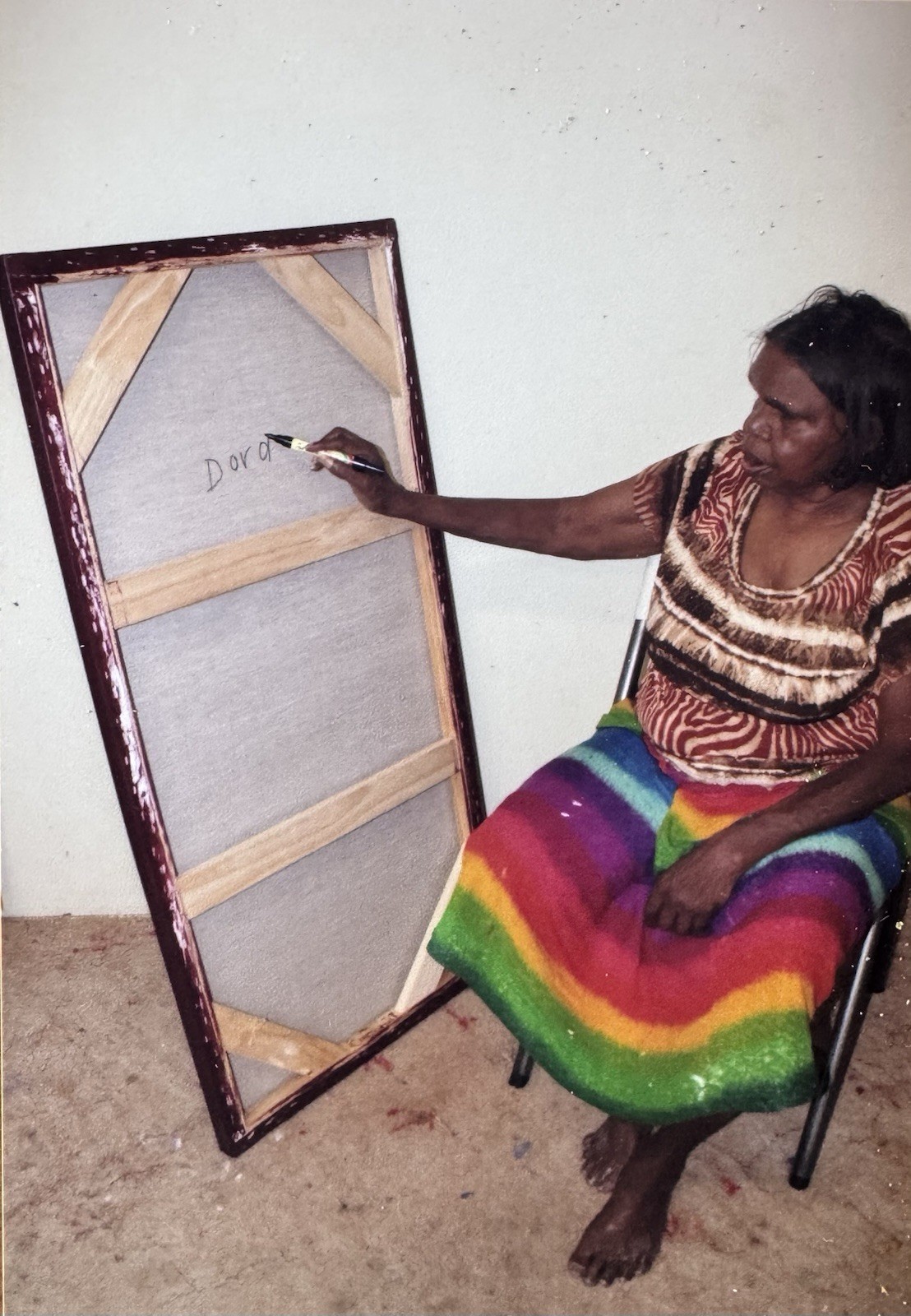 Dorothy Napangardi . Authentic Collectable Aboriginal Art, Incl COA, photo;s