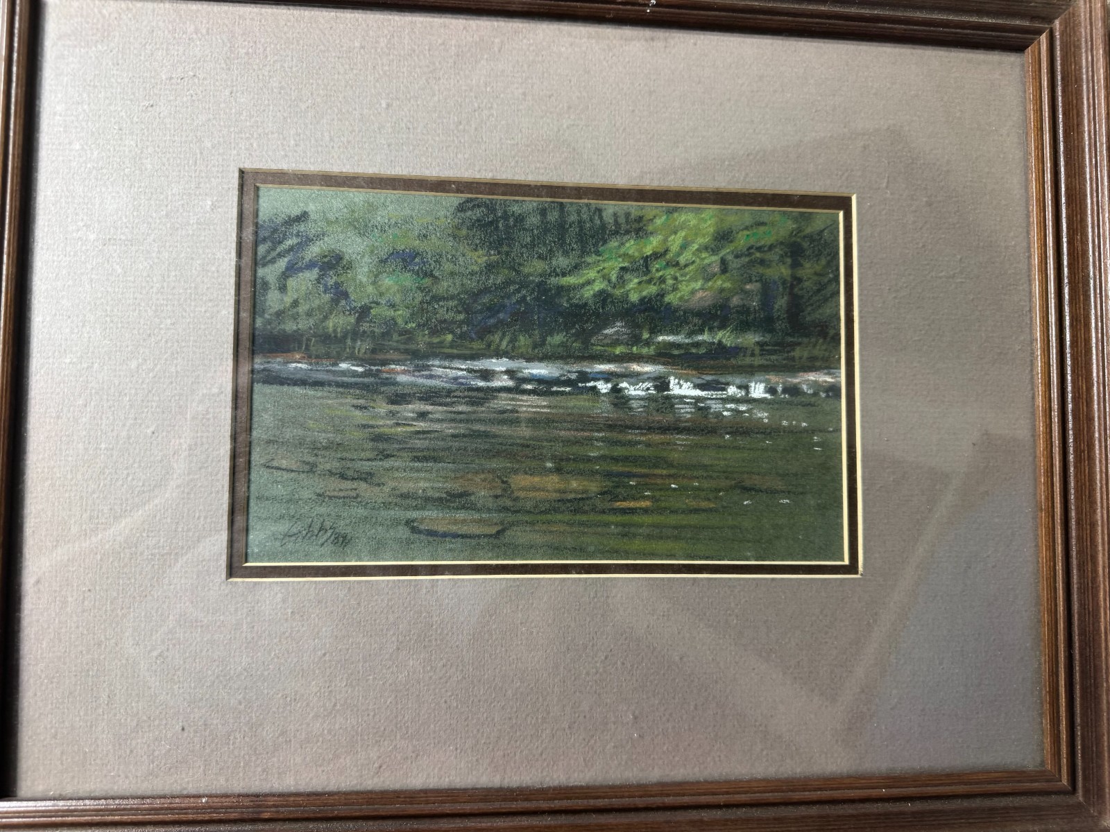 Gibbs 1988 «River Landscape Scene» Pastel Painting – Signed And Framed