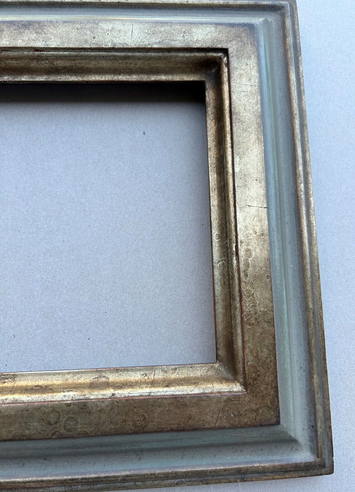 2 1/2″ wide 7″ x 12″ opening – 12k white gold with blue tiffany panel – USA