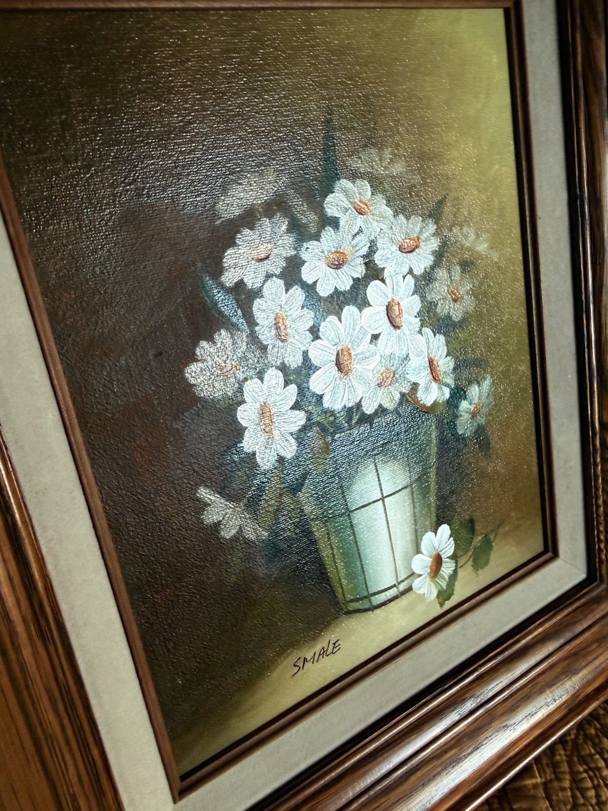 Vtg Wood Framed Painting With Linen Liner White Daisies In Basket Signed 13”x15”