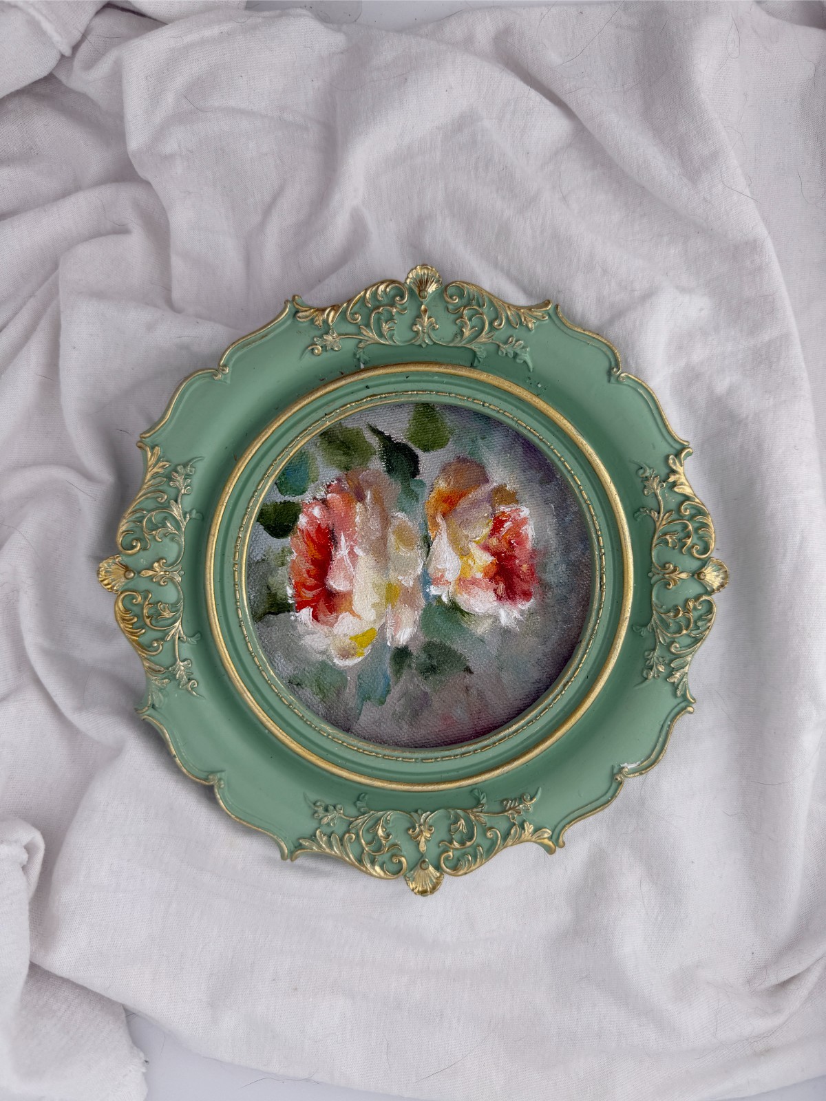 Miniatur Floral Elegance – Original Tiny Oil Painting in Handmade Ornate Baroque