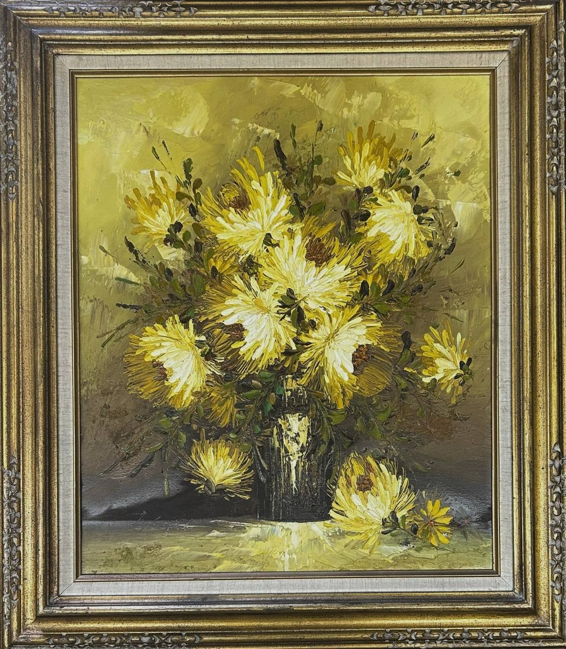 Franco Rispoli «Yellow Chrysanthemums in a Vase» – Original oil painting