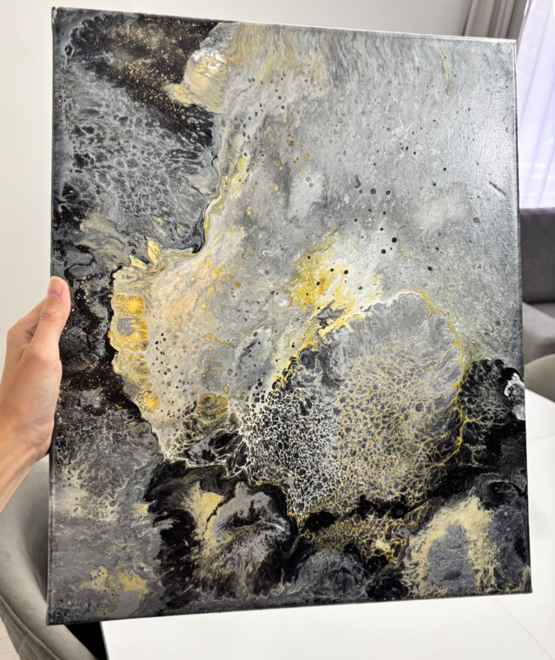 Original Fluid Art Canvas – Abstract Cosmic/Volcanic Style, 40x50cm