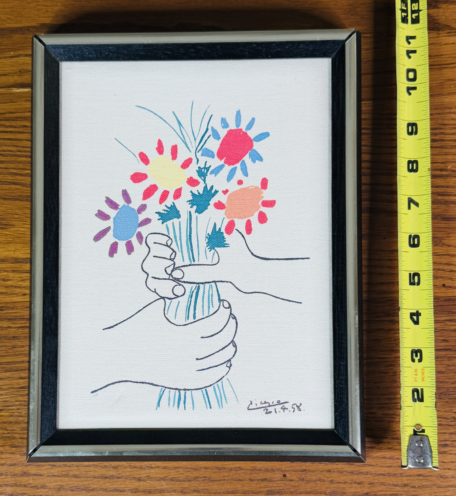 PABLO PICASSO BOUQUET OF PEACE HANDS WITH FLOWERS 1958 in WOOD FRAME Colorful