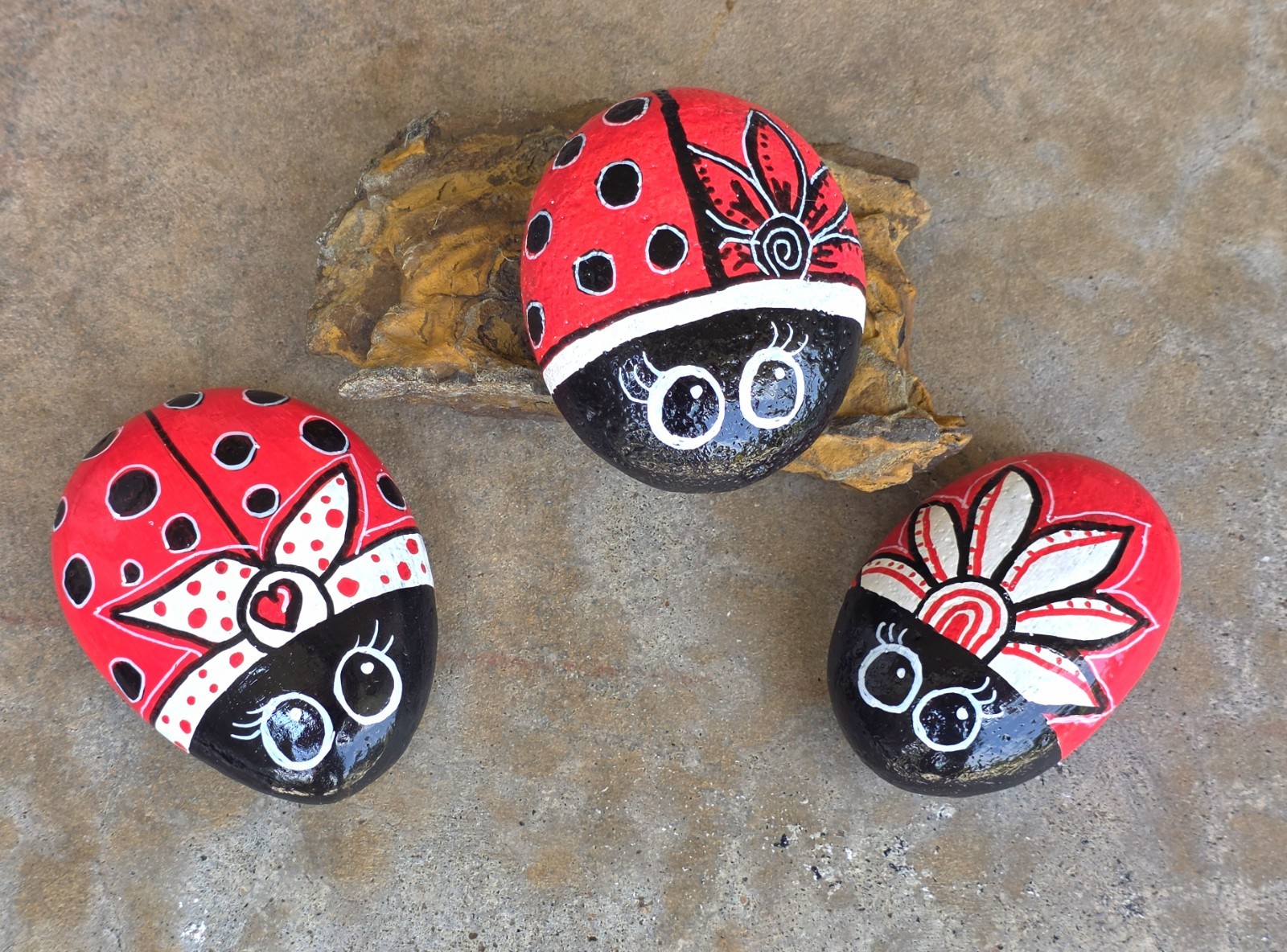 Hand Painted ladybug river Rock original paper weight Painting Art Gift