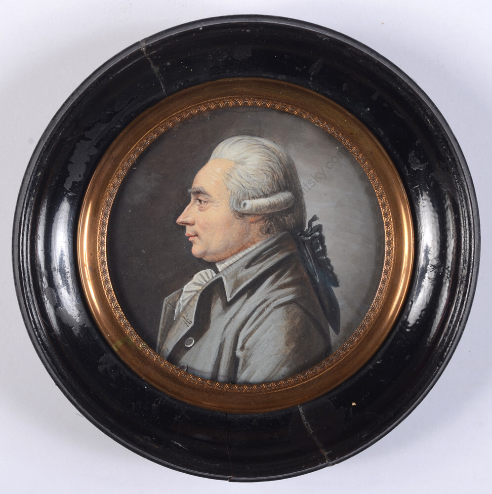 «Gentleman in grey redingote», fine French miniature, ca. 1790
