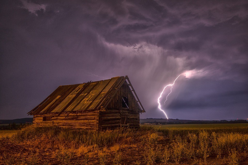 stunning oil painting handpainted on canvas-Cabin in the wilderness