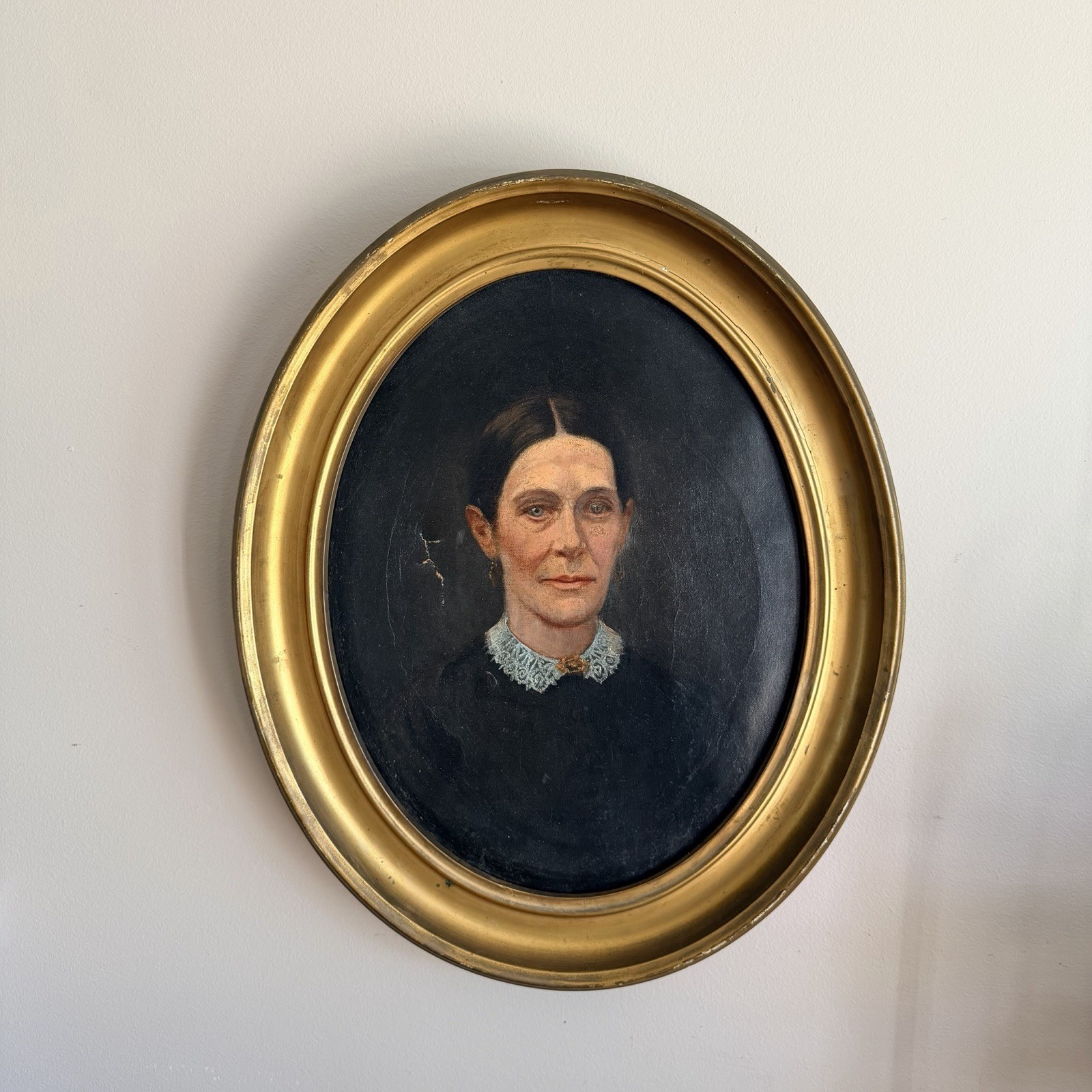 Antique 19th Century Oil on Canvas Portrait Of a Lady in Lace London Gilt Frame