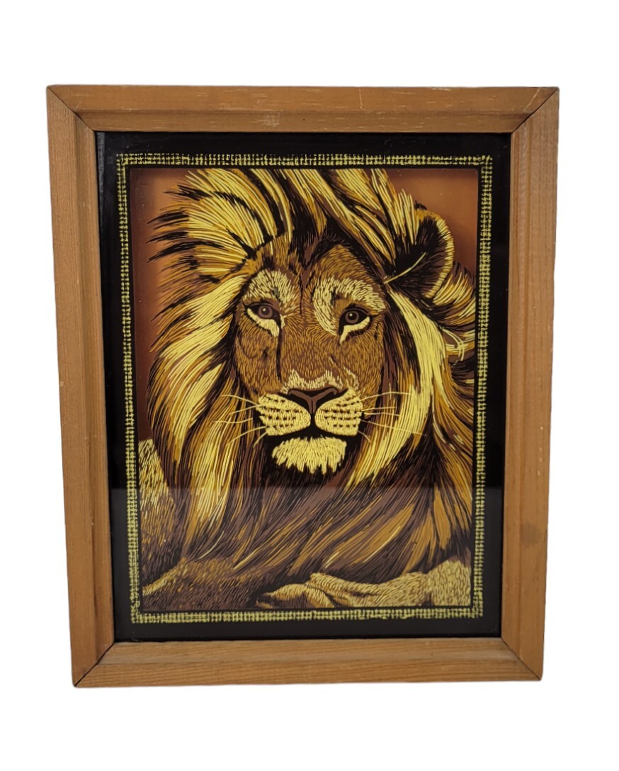 Vintage 1978 LuLu’s Inc Reverse Painted Glass Wood Frame Leo Lion Head 11″x9″