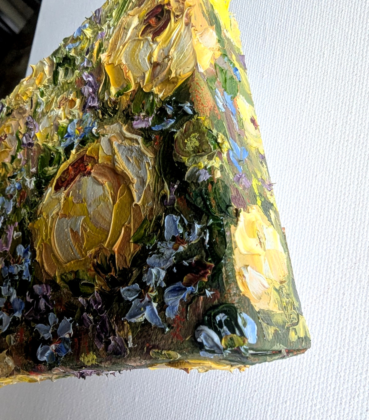 ORIGINAL OIL impasto Painting «Yellow ROSES» 4″X4″ X 1.5″ by Olga Diduh.
