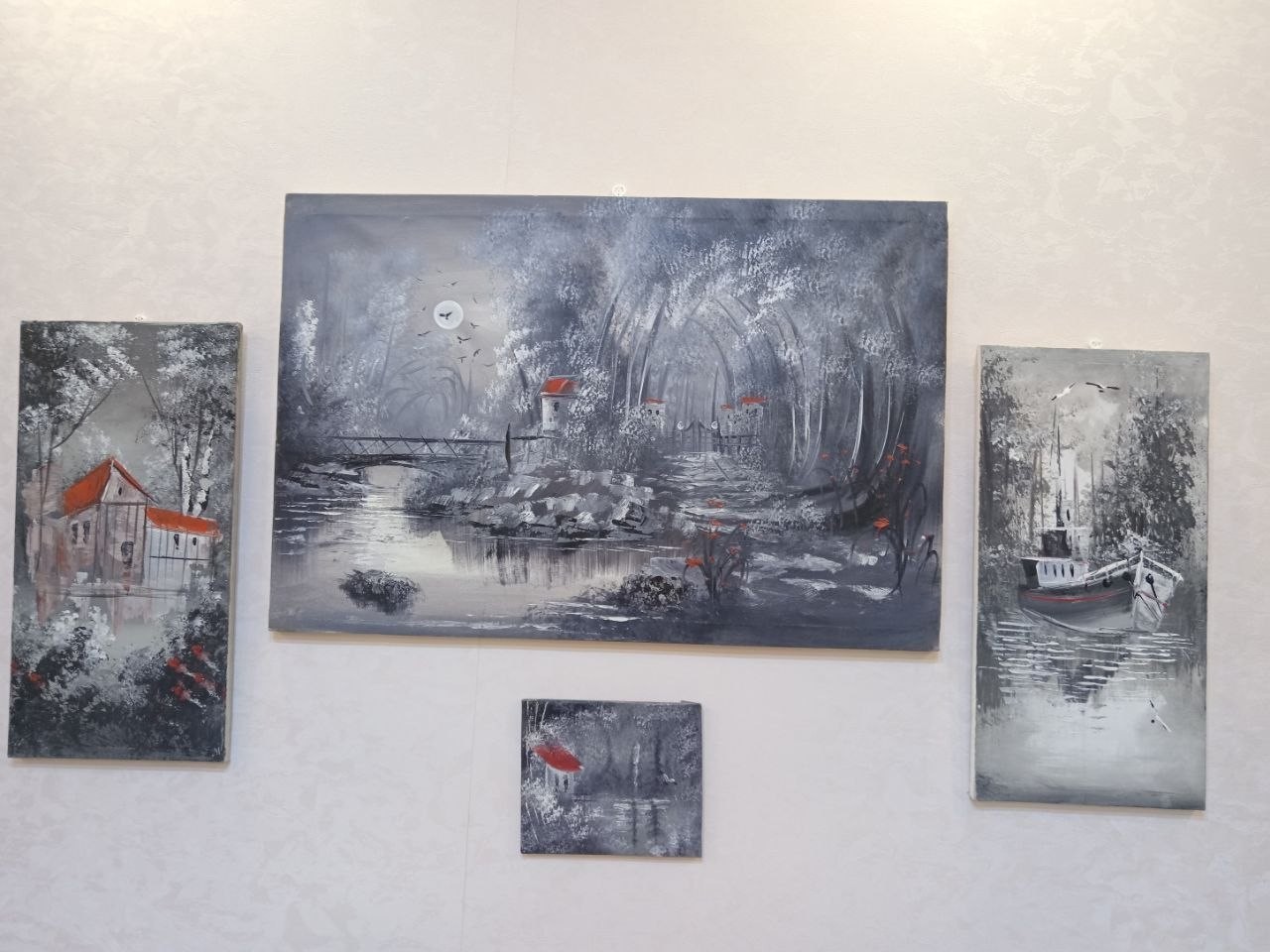4PC Hand Painted Acrylic Landscape Canvas Art Set Grey Black White Pop of Red