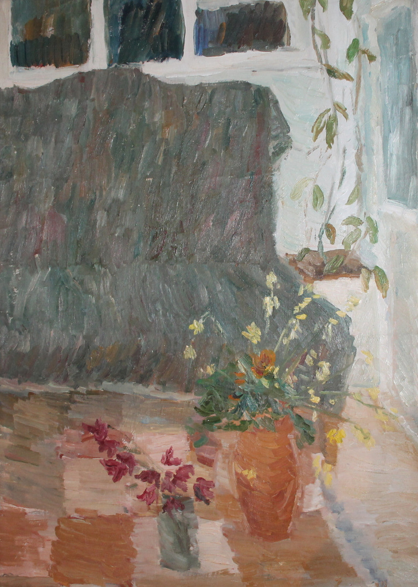 1982 European oil painting still life with flowers signed