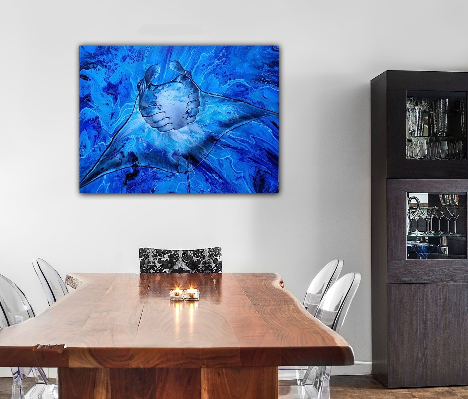 MANTA RAY fluid pour and airbrushed original painting