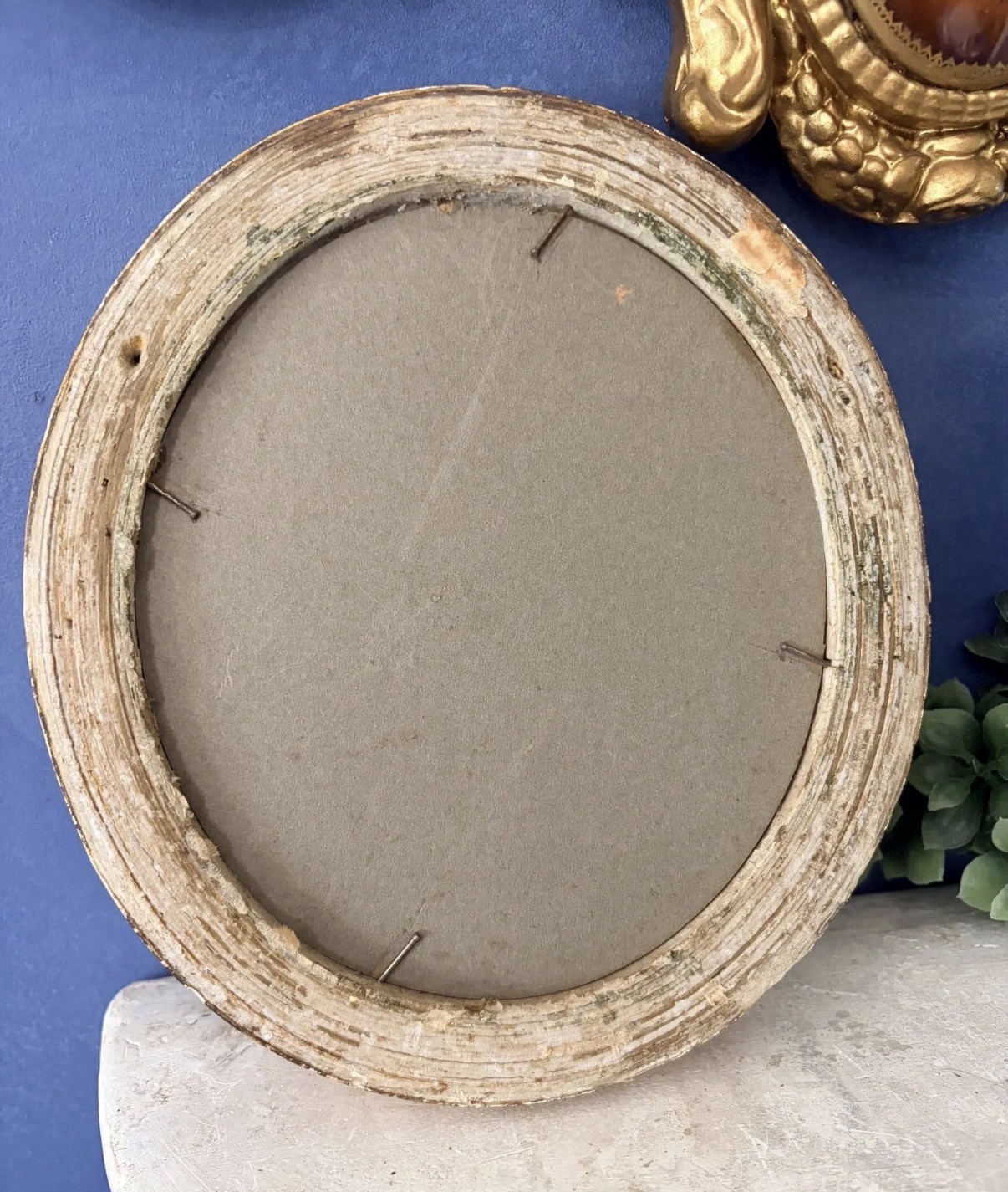 Vtg Floral Oil Painting In Deep Oval Frame Signed 10×8