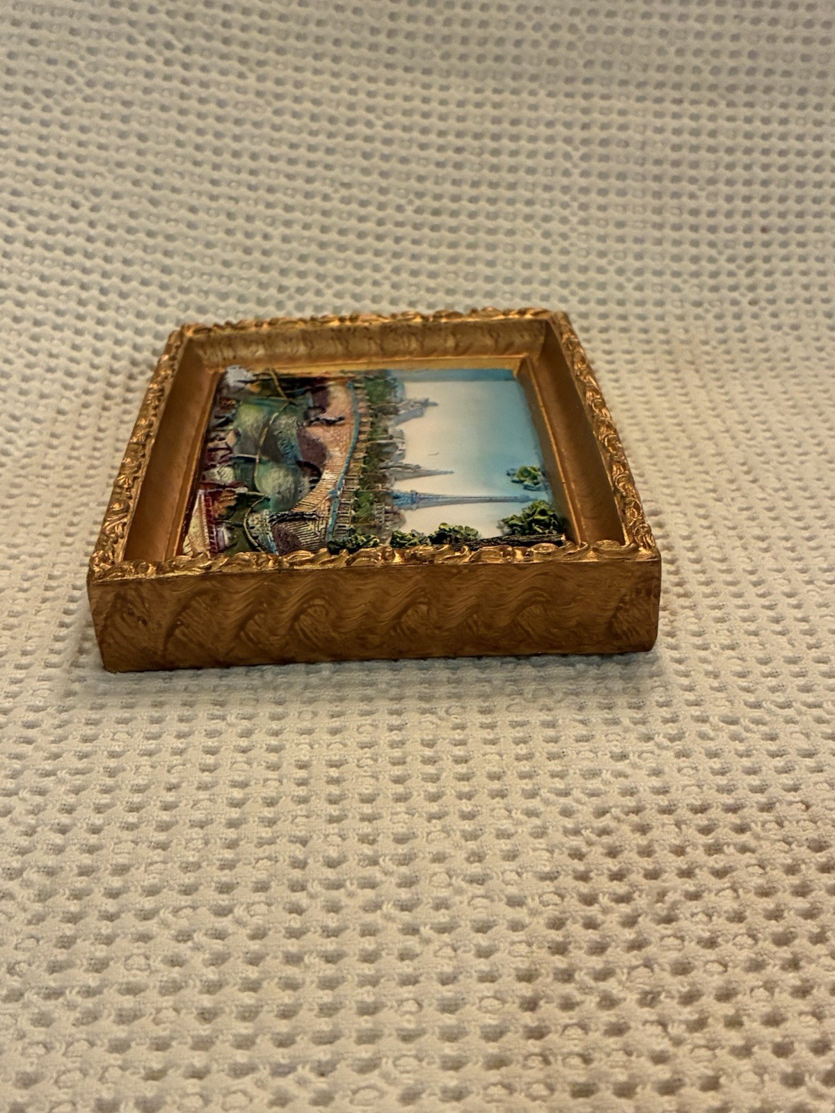 3D Painted resin &plaster relief gold “frame” Seine river Eiffel Tower Paris 5×7