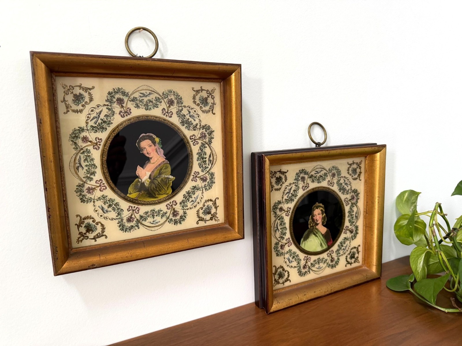 Vintage Verre Églomisé Reverse Painted Portraits Sungott Art Studios New York
