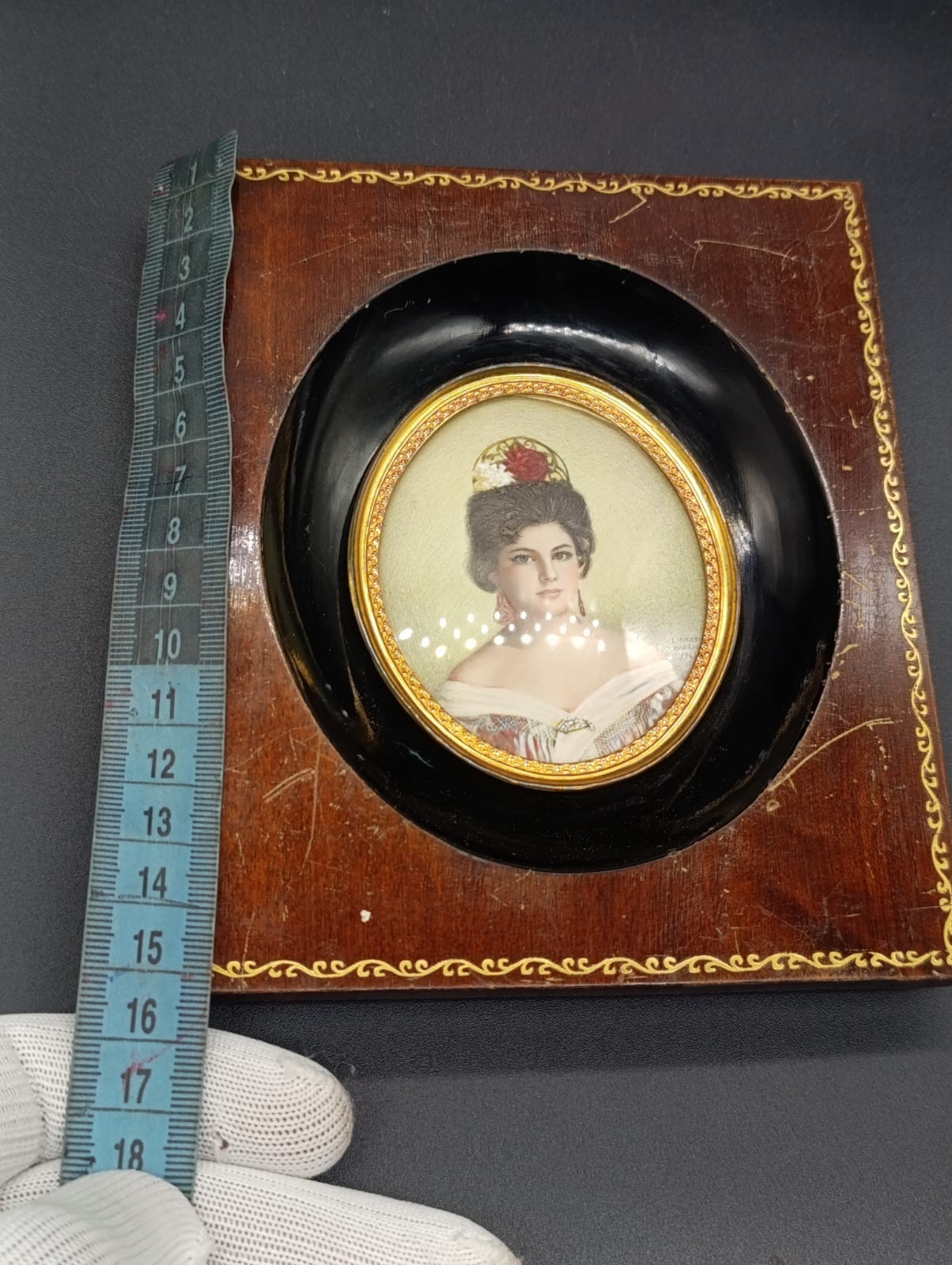 Signed Linker Madrid 1961 Hand Painted Portrait Miniature Victorian Lady