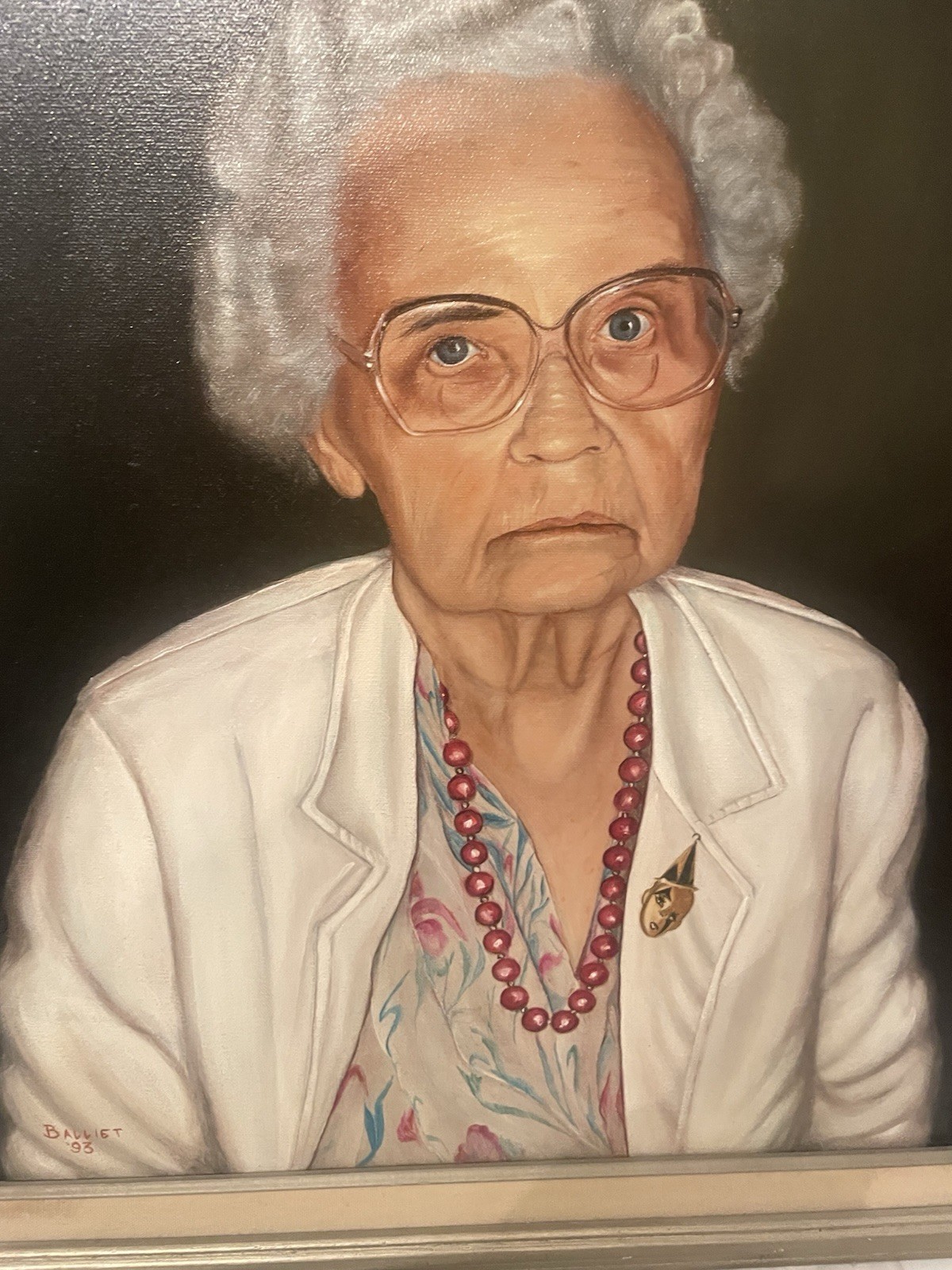 Vintage Canvas Framed Oil Portrait Painting OLDER LADY Gray Hair Eyeglasses 93