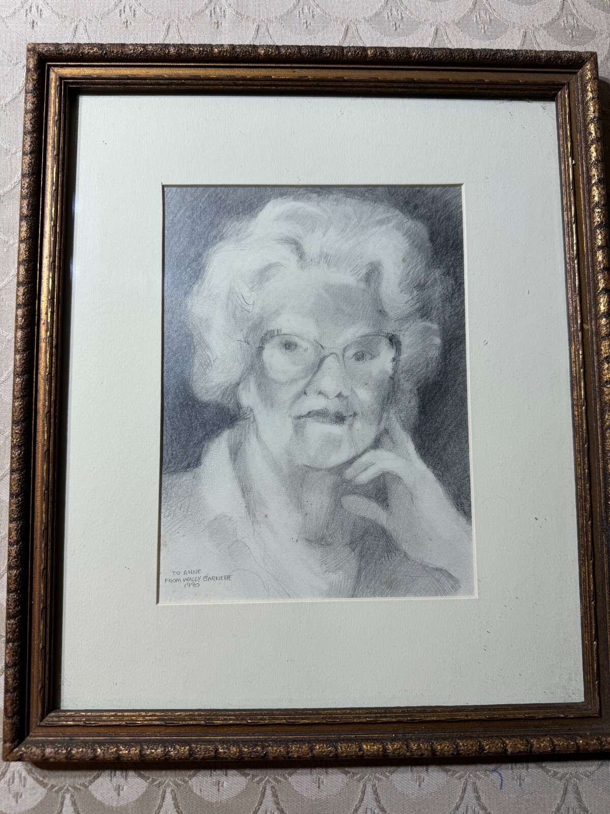 Wally Barnette (1943 – 2009) «Female Portrait» Graphite Drawing – Signed/Framed
