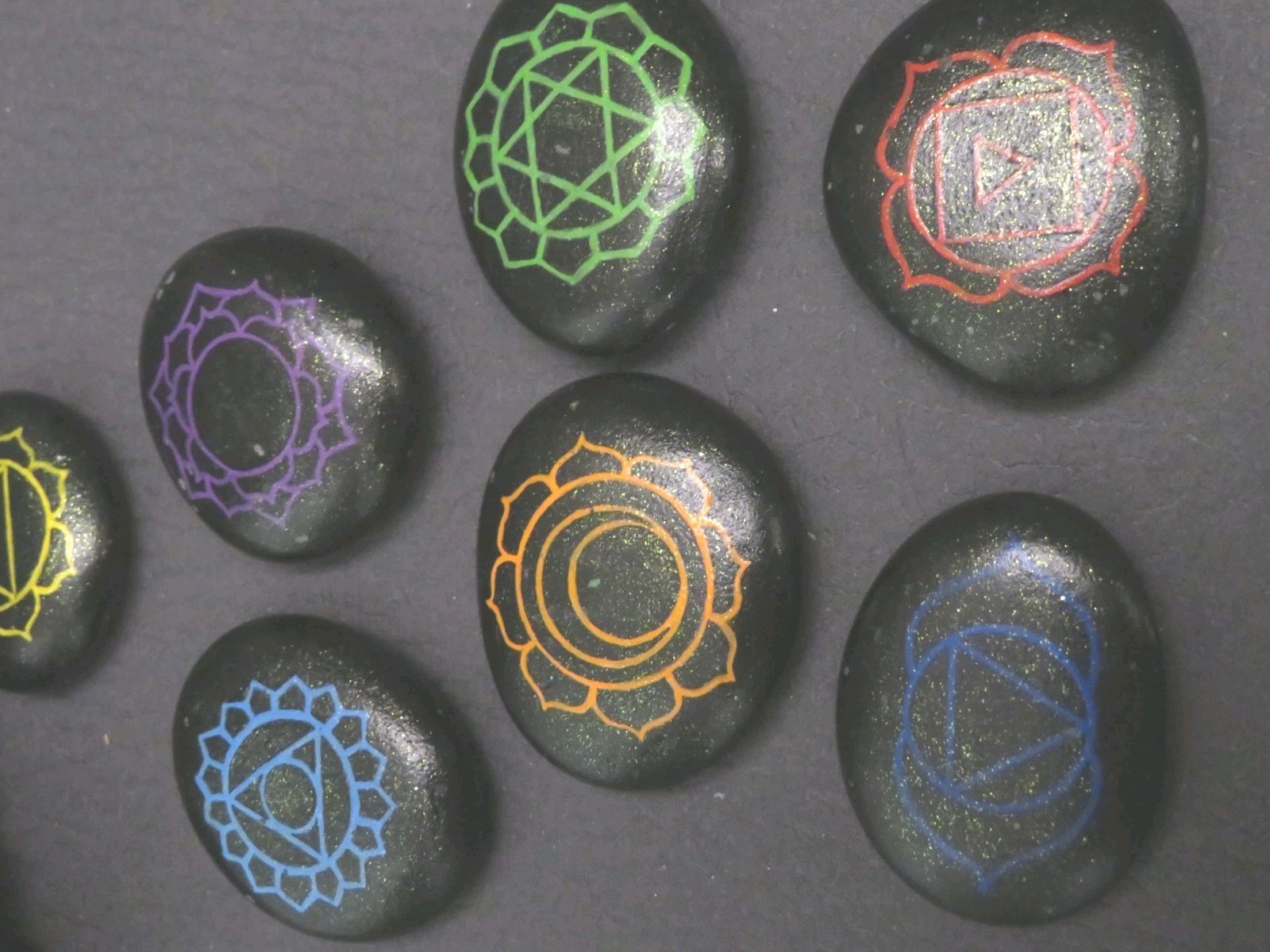 7 Chakra Set – Painted Rocks – Stone Healing Lot