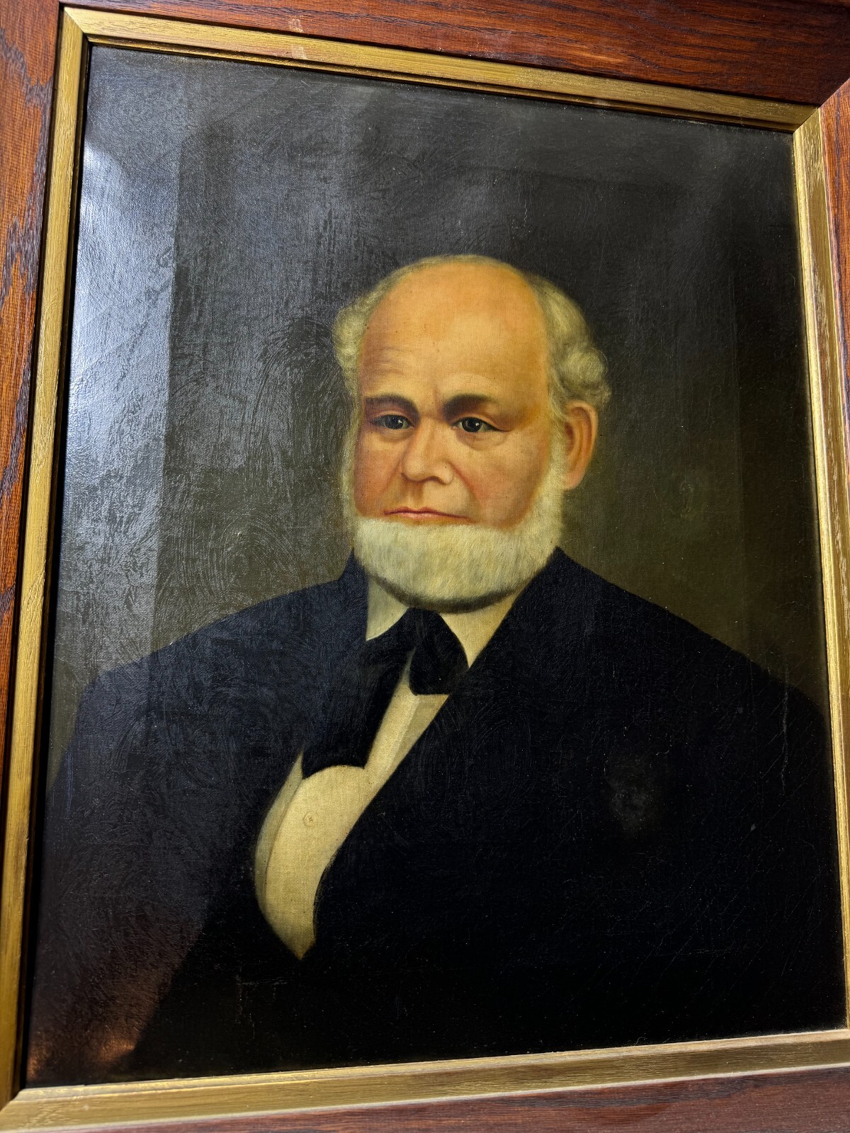 Superb American School «Formal Adult Male Portrait» Oil Painting – Framed