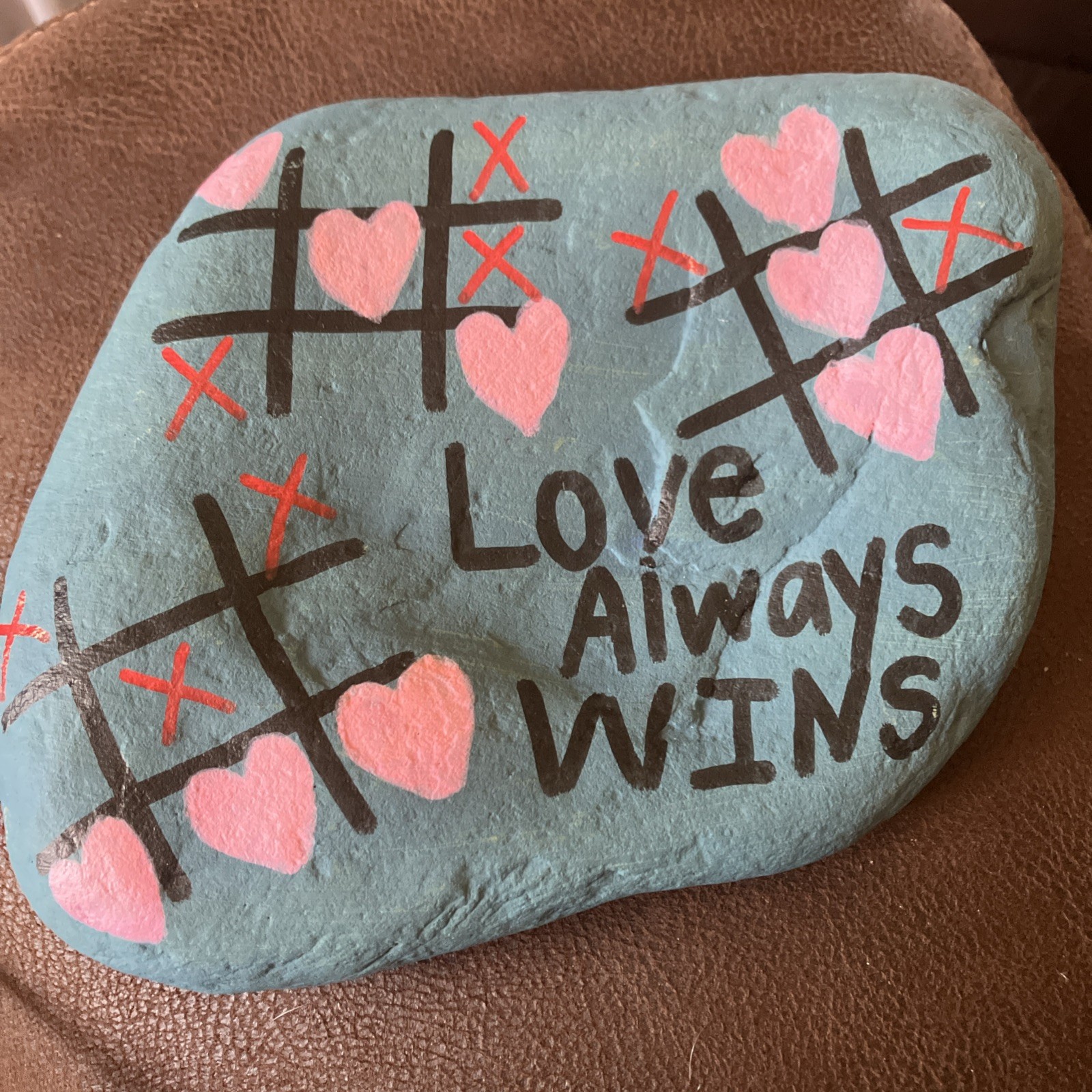 rock art hand painted rock/ stone