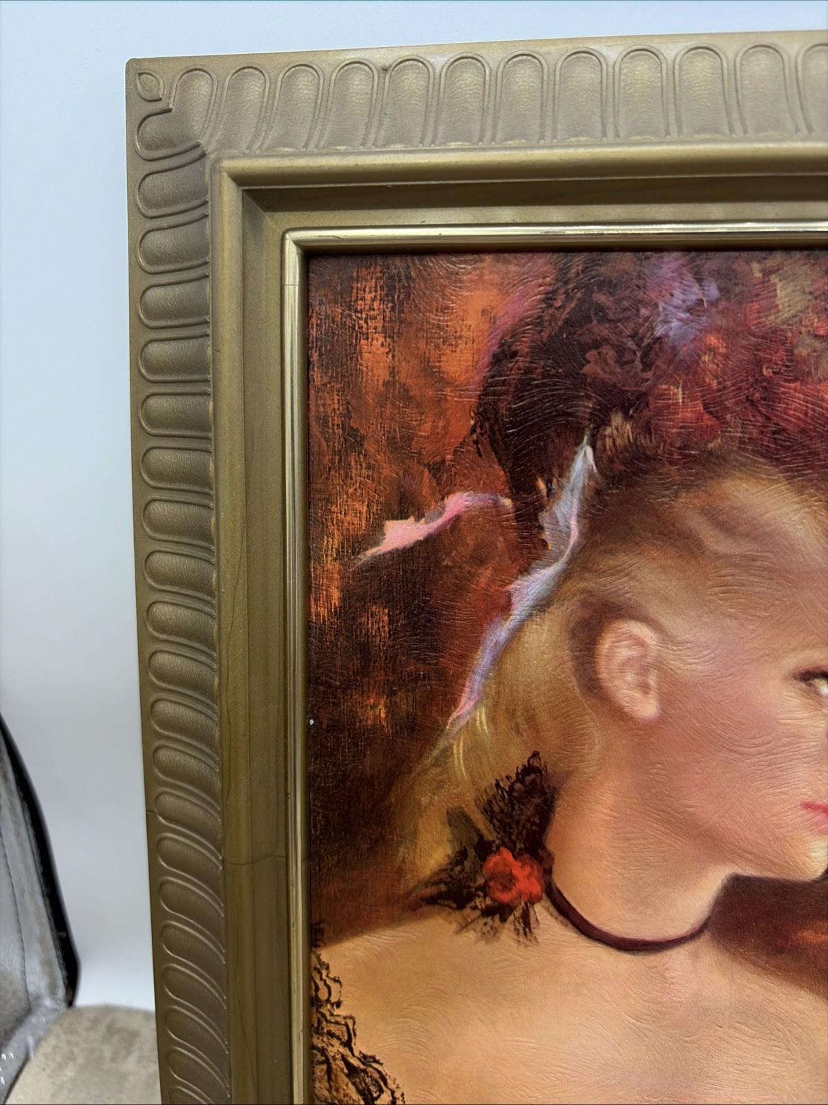 Pretty Lady Art In Plastic Frame Printed Oil Painting 10.75”X 12.75”