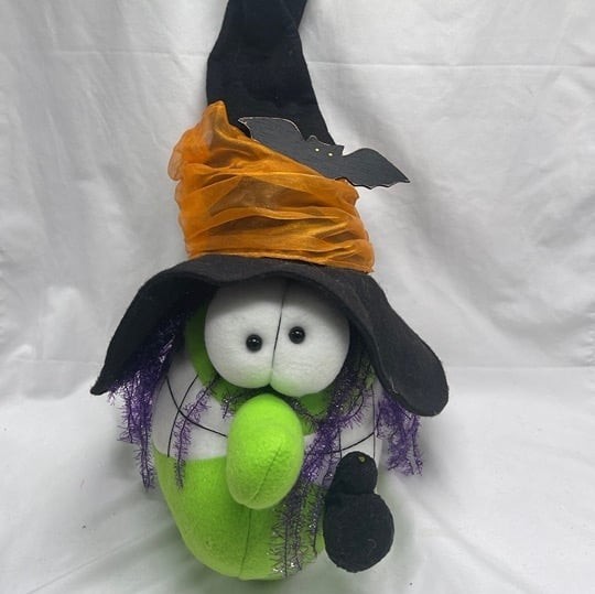 Vintage Spooky Hollow Witch Head Bat Plush Decor Halloween Jo Ann Stores 32″