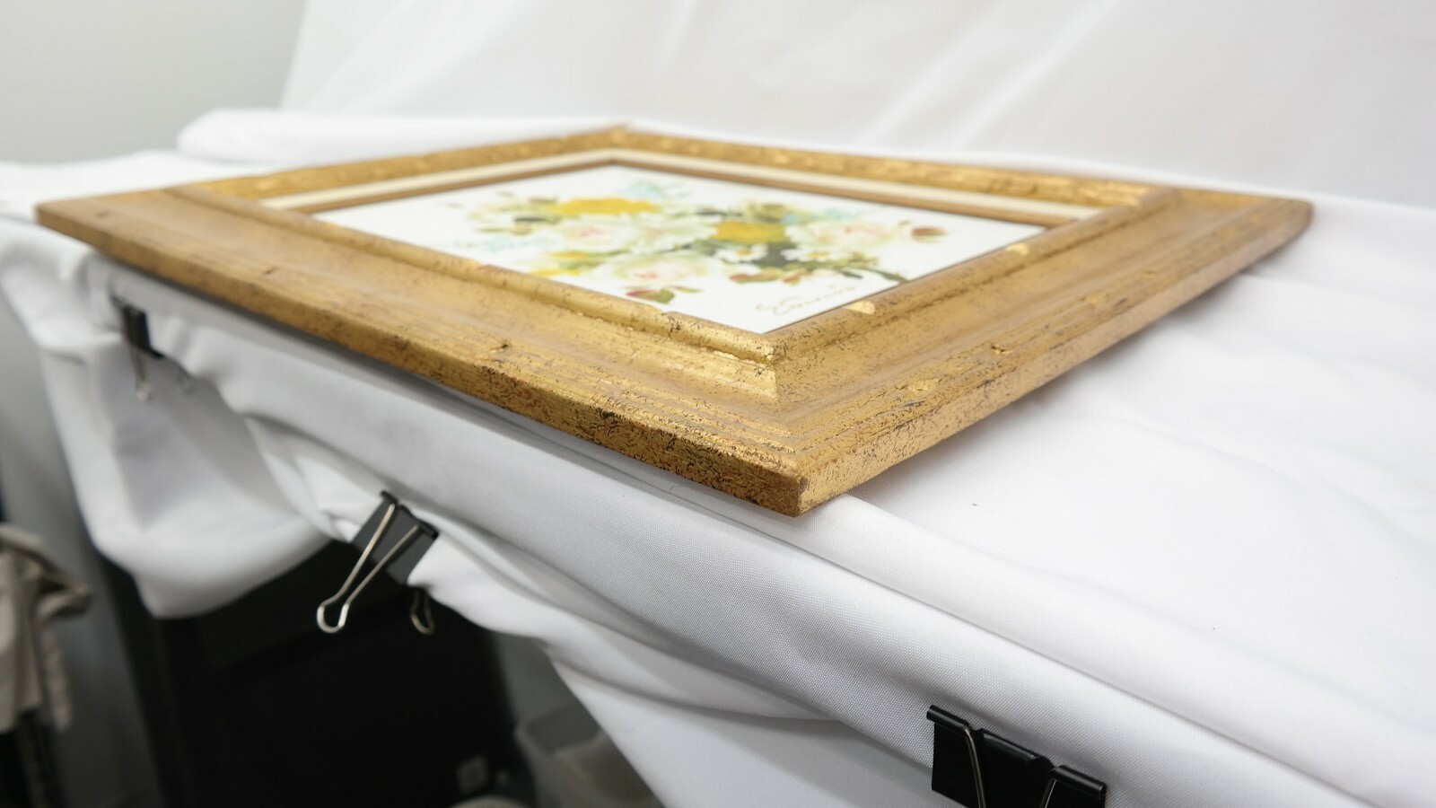 EDWARDS FRAMED & SIGNED PAINTING FLOWERS 24″ x 20″ – VERY NICE! TF