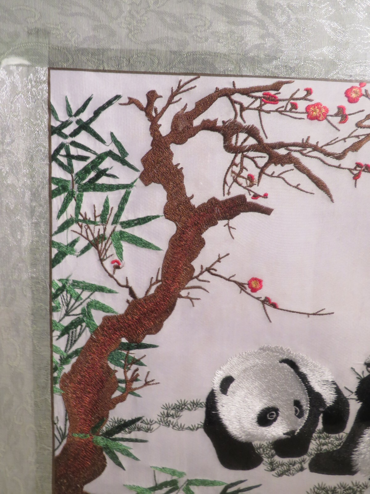 HIGH END HANDMADE OOAK Chinese silk with embroidery of Panda Bears in the snow