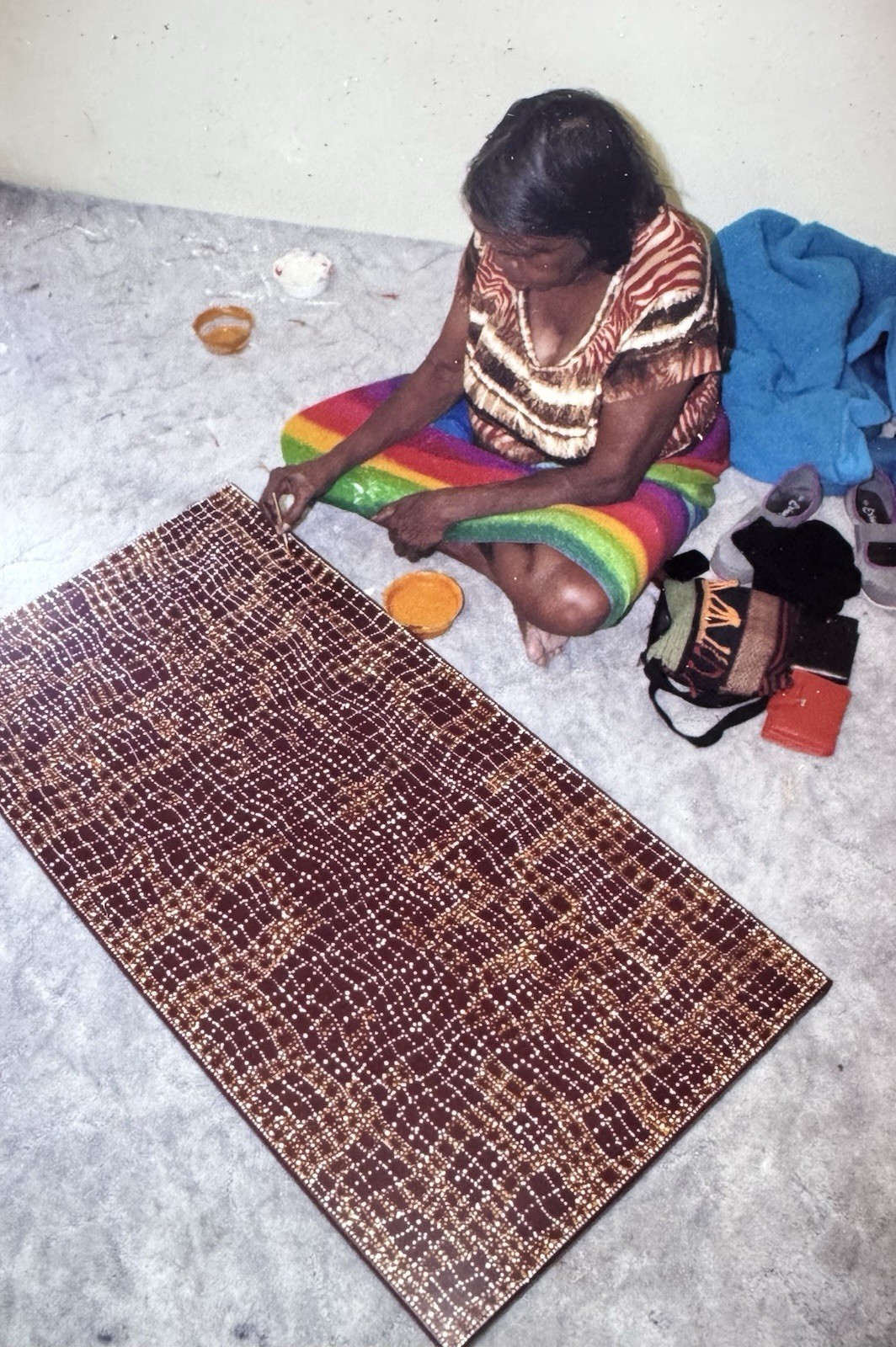 Dorothy Napangardi . Authentic Collectable Aboriginal Art, Incl COA, photo;s