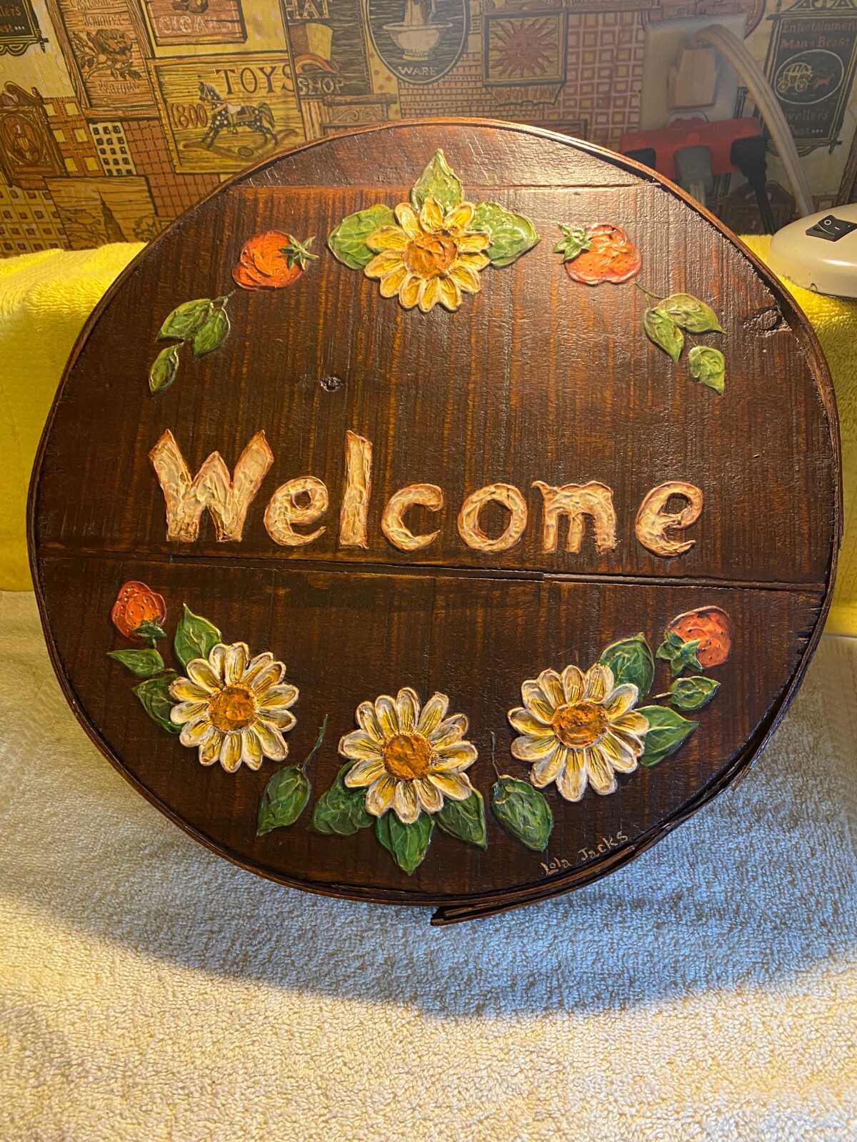 Vintage Wooden Wall Plaque Daisy Flowers 1970s Hand Painted Tole Folk Art Signed