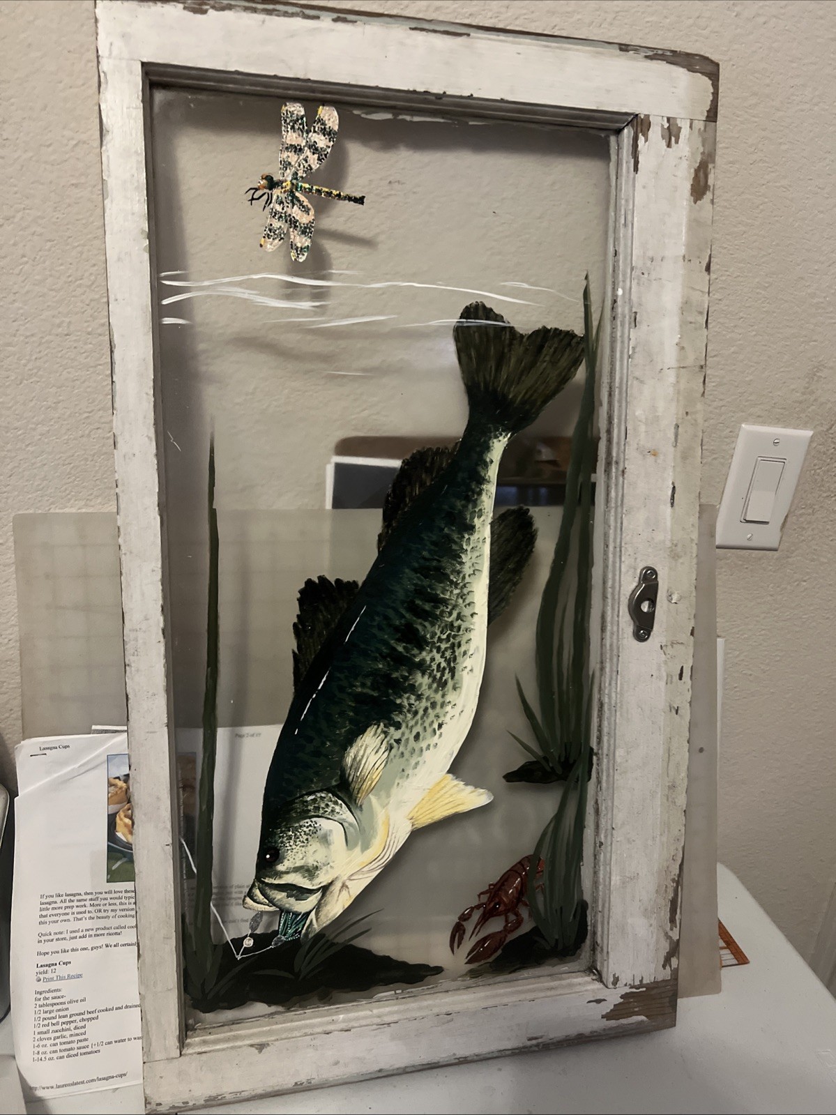 🎉Hand painted Fish on a window pane🎉. 18 x32
