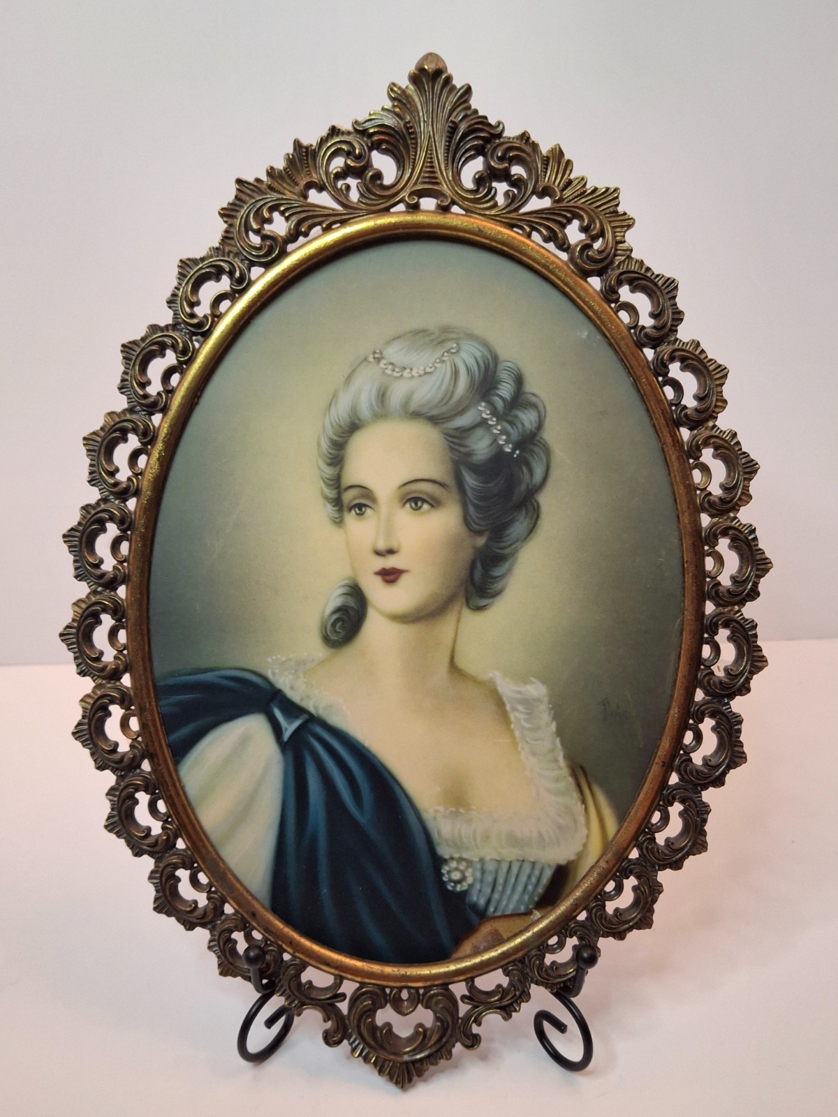 Victorian Oval Porcelain Portrait Plaque of Elegant 18th-Century Lady – As-Is