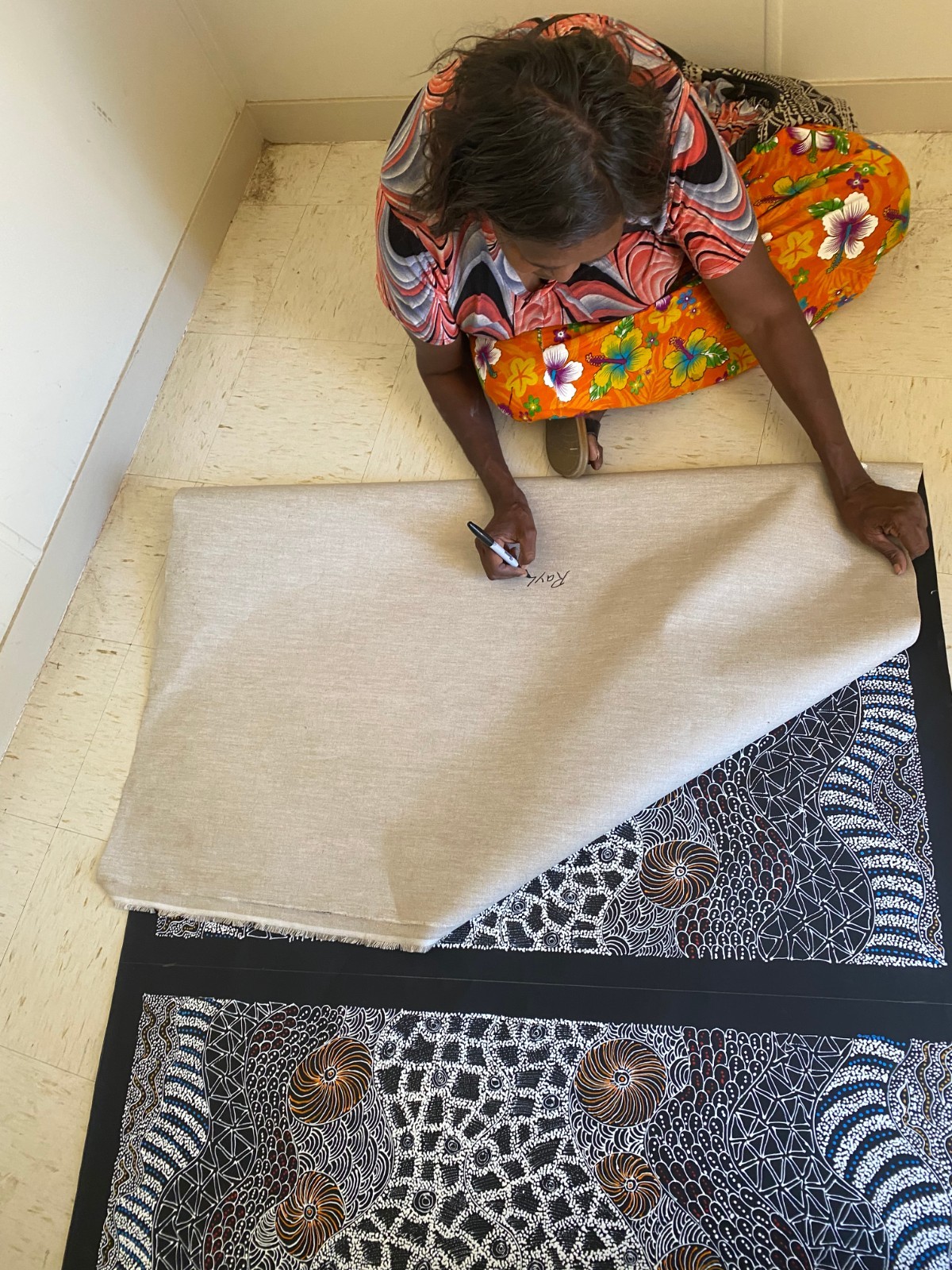 Rayleen Price Pula, Authentic Aboriginal art .Incl Photo’s and COA.