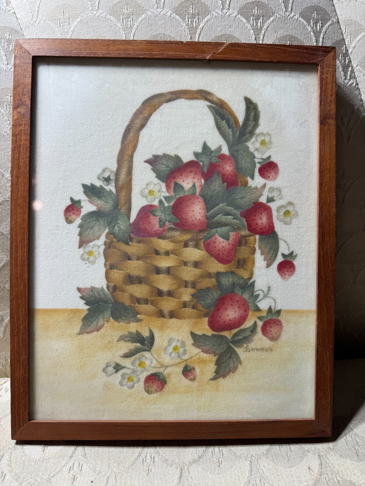Evelyn Daniels «Basket of Strawberries» Theorem Painting – Signed And Framed