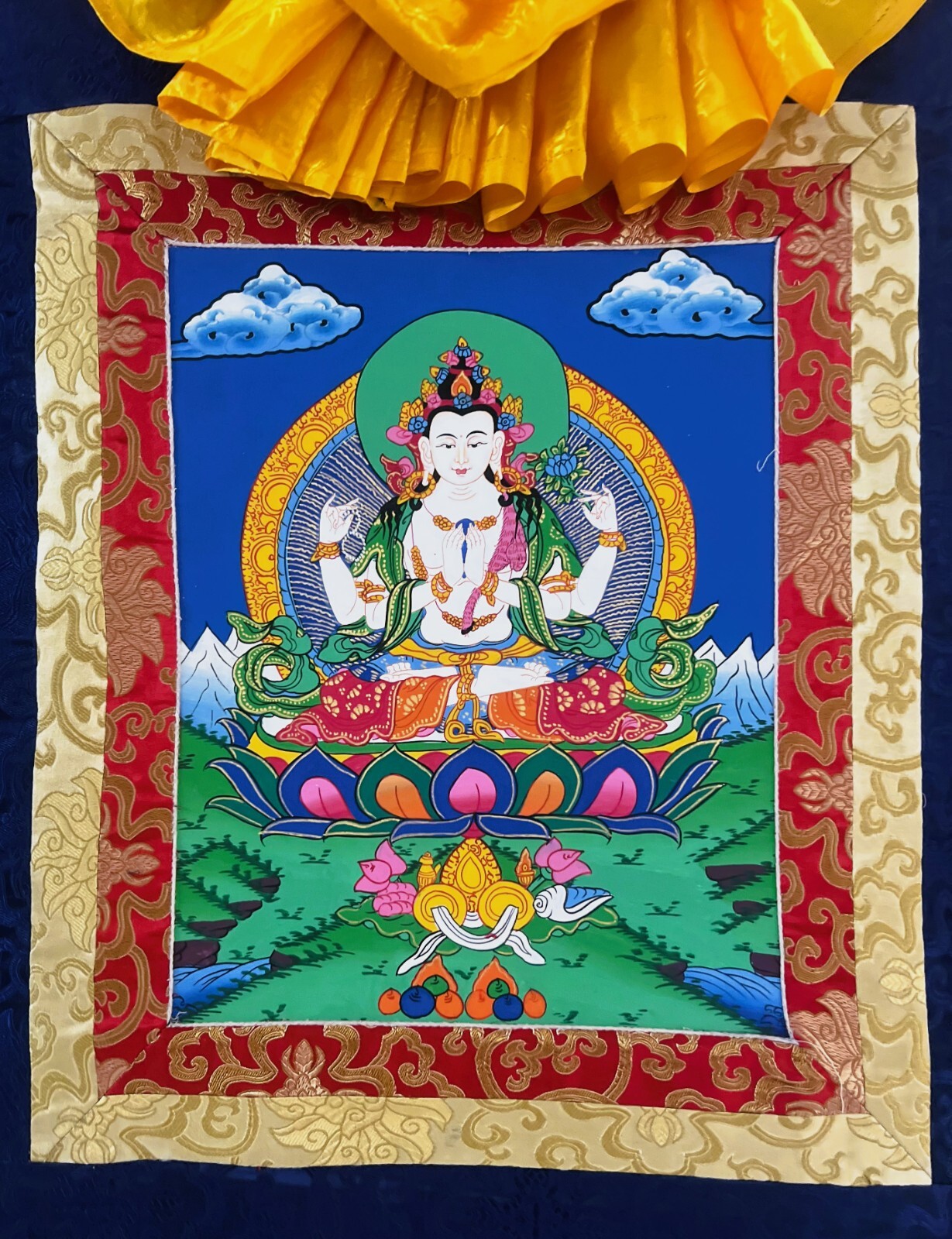 AVALOKITESHVARA/ CHENREZIG ORIGINAL TIBETAN THANGKA PAINTING WITH SILK BROCADE