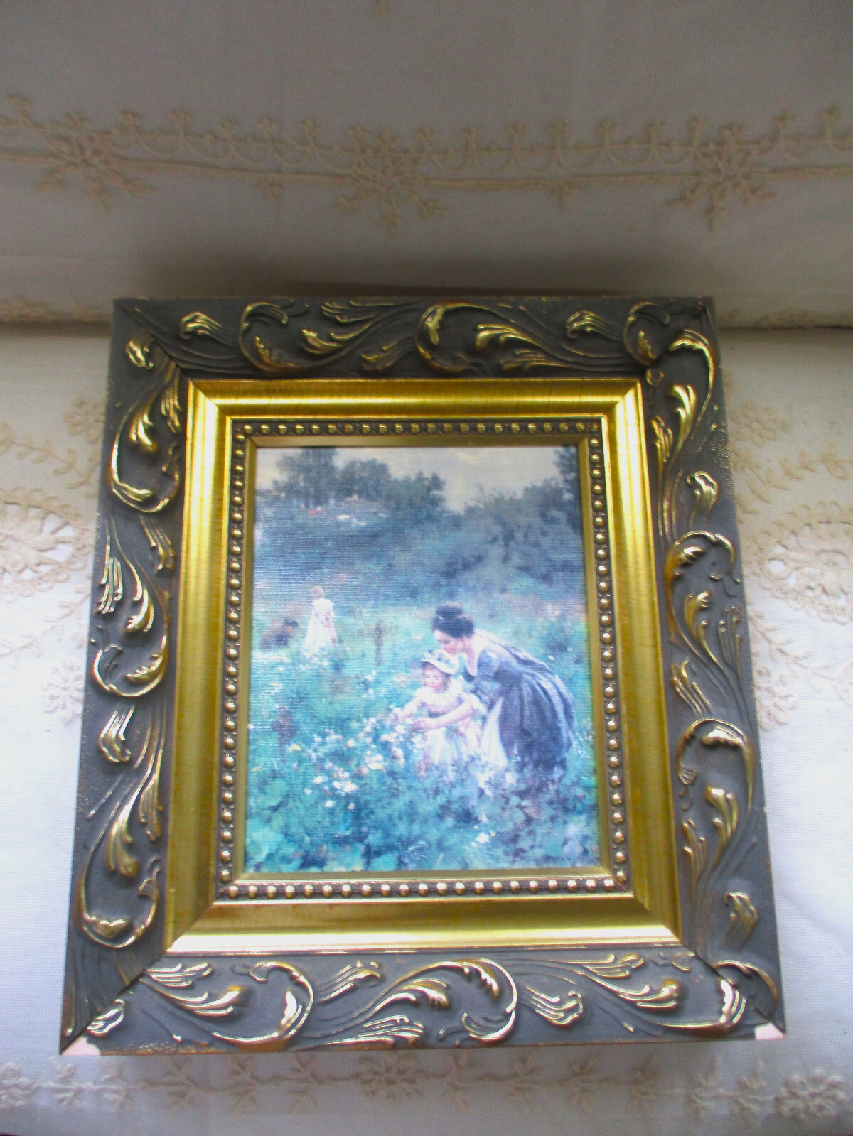 SUPERB! Vintage Oil on Board French Country Mother & Children Gold Frame 16 x 14