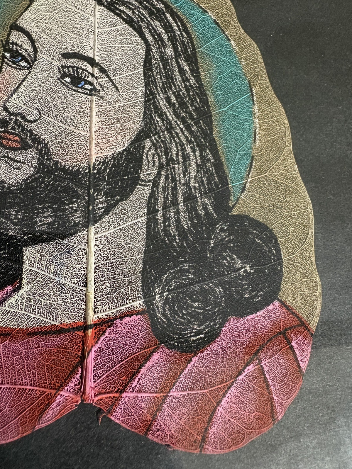 Hand Painted Artist Signed Jesus Christ On Skeleton Pipal Tree Leaf 7.5×4.25”